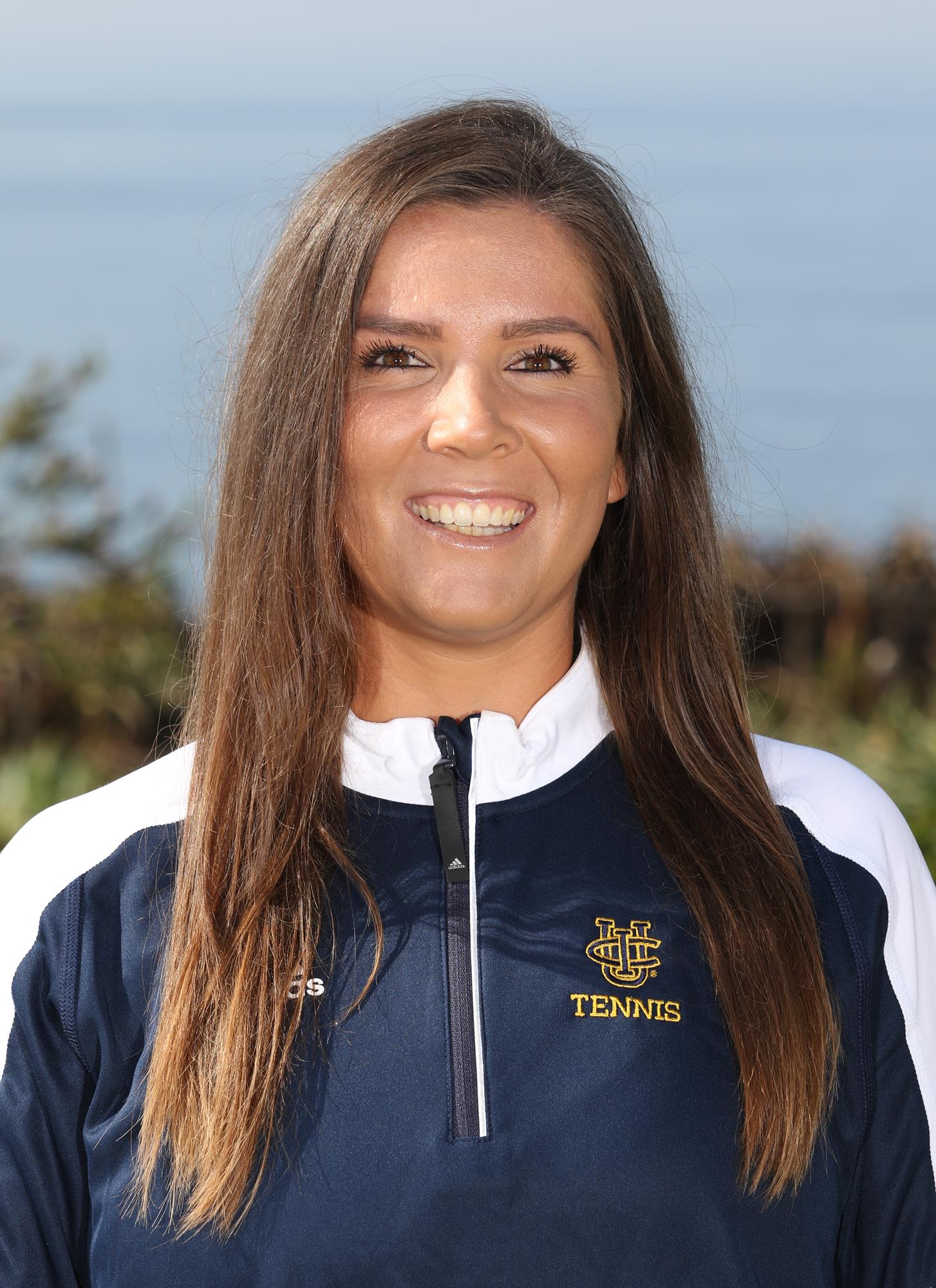 elizabeth-ferris-2018-wten
