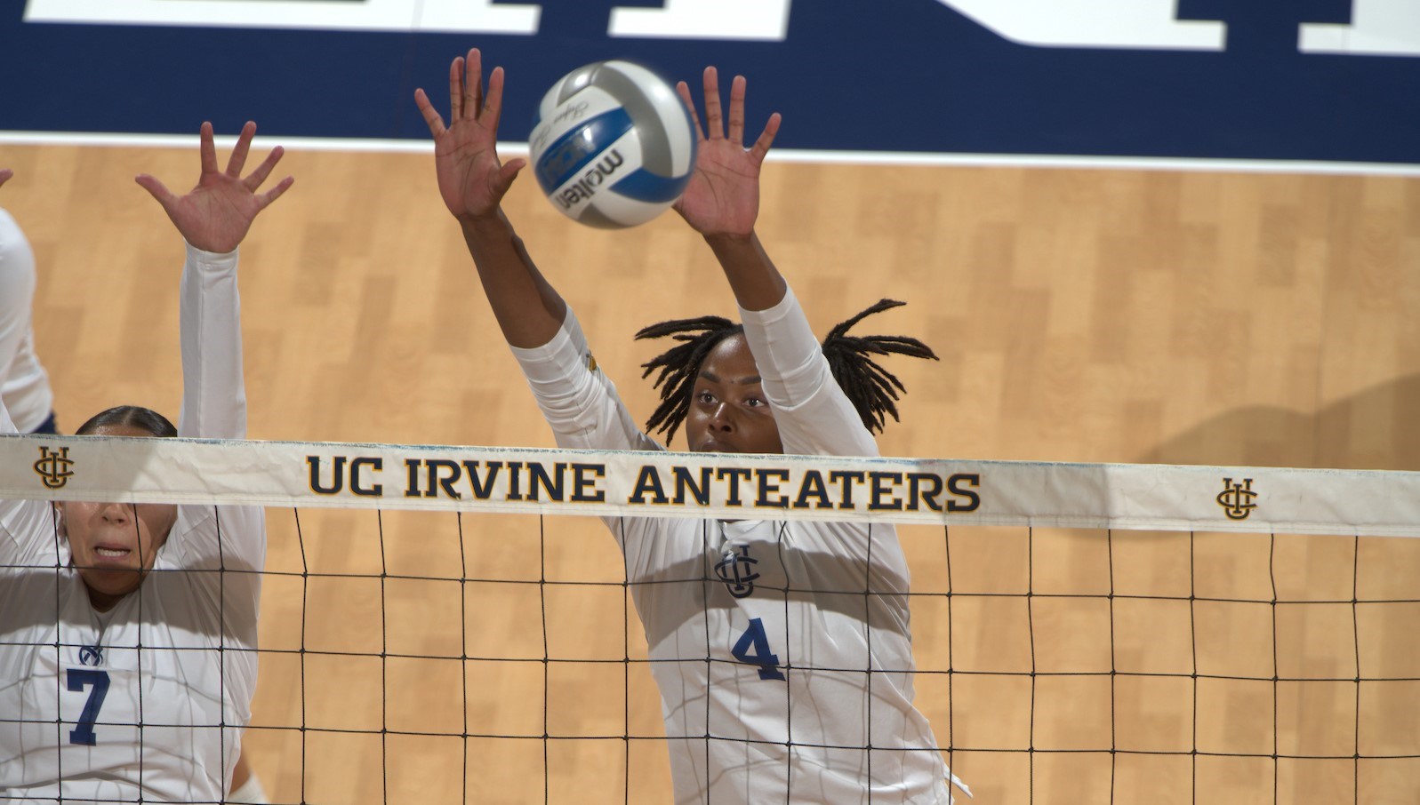 Kiani Stanton Women's Volleyball UCI Athletics