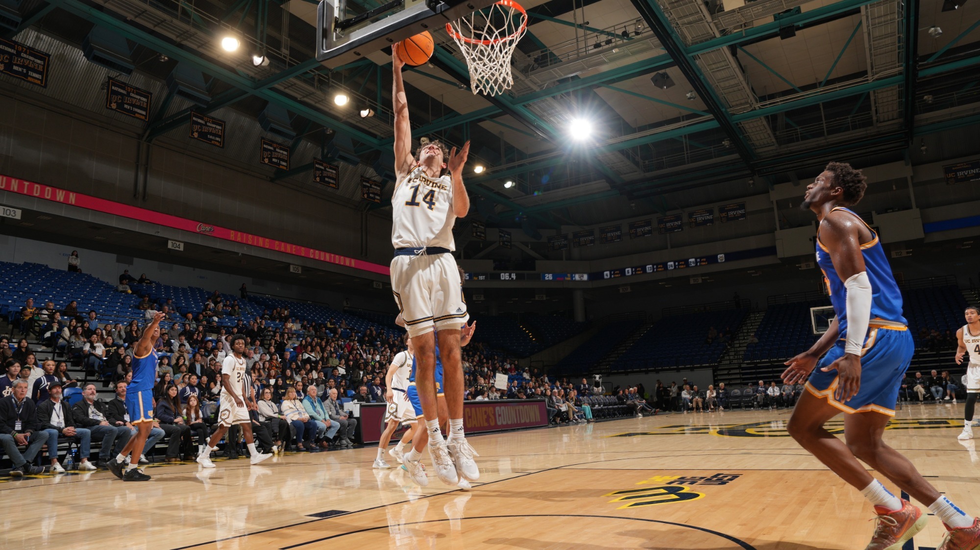 kyle-evans-mbb-122425-anteater-of-the-week
