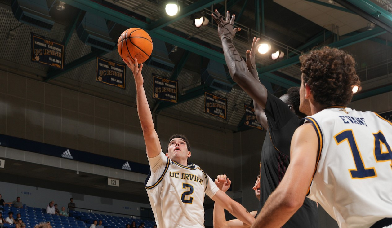 Harrison-Carrington-MBB-25-26