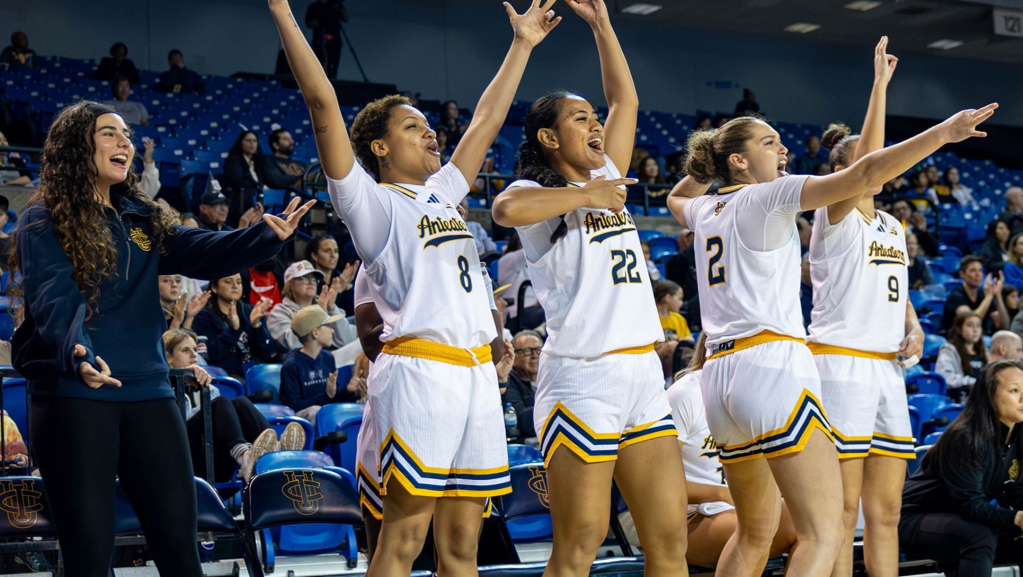 wbb-2026-bench-lbsu-uh-preview