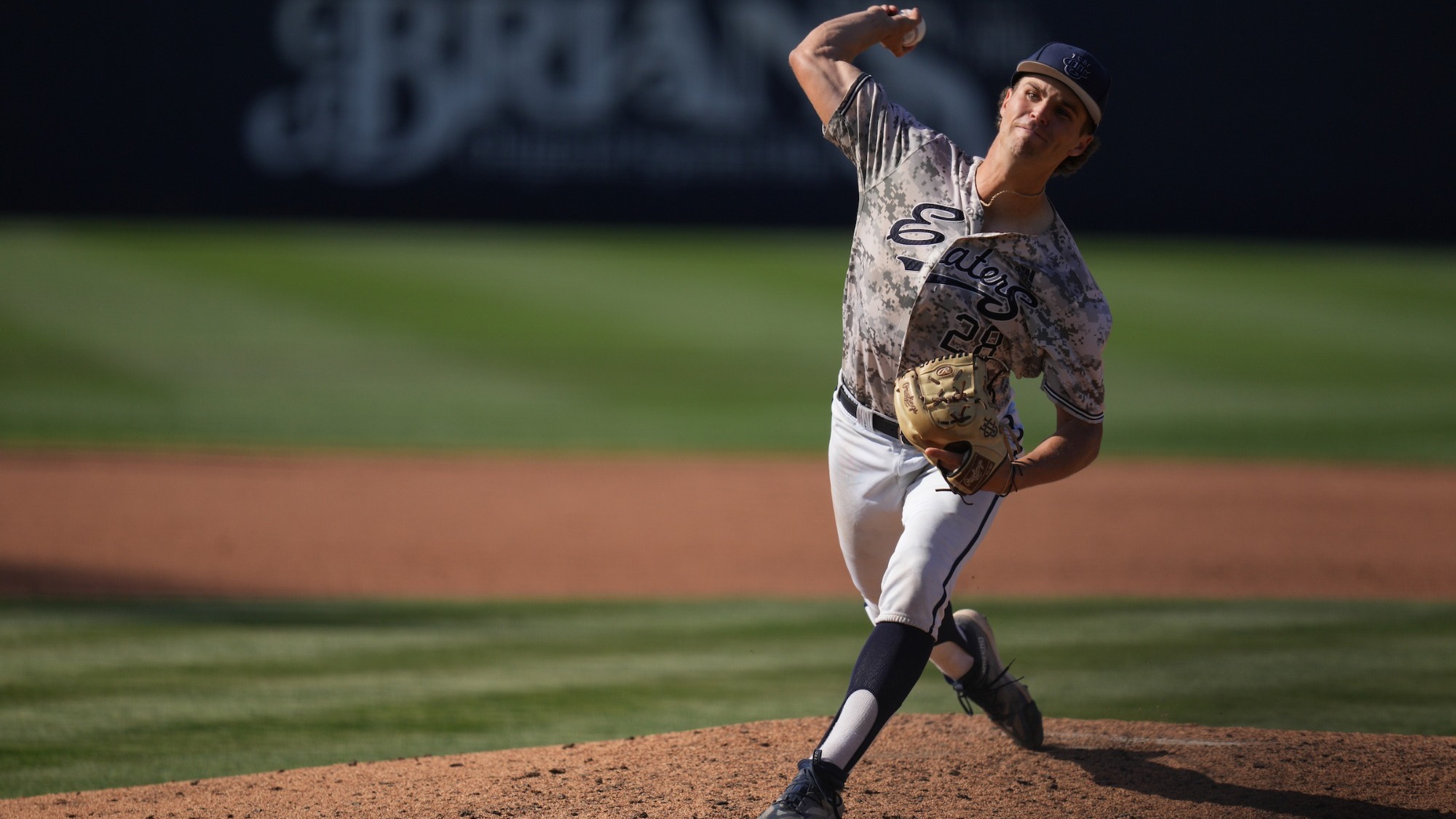 trevor-hansen-uci-bsb-2025-2026-bigwestchampionship-calpoly-sacstate