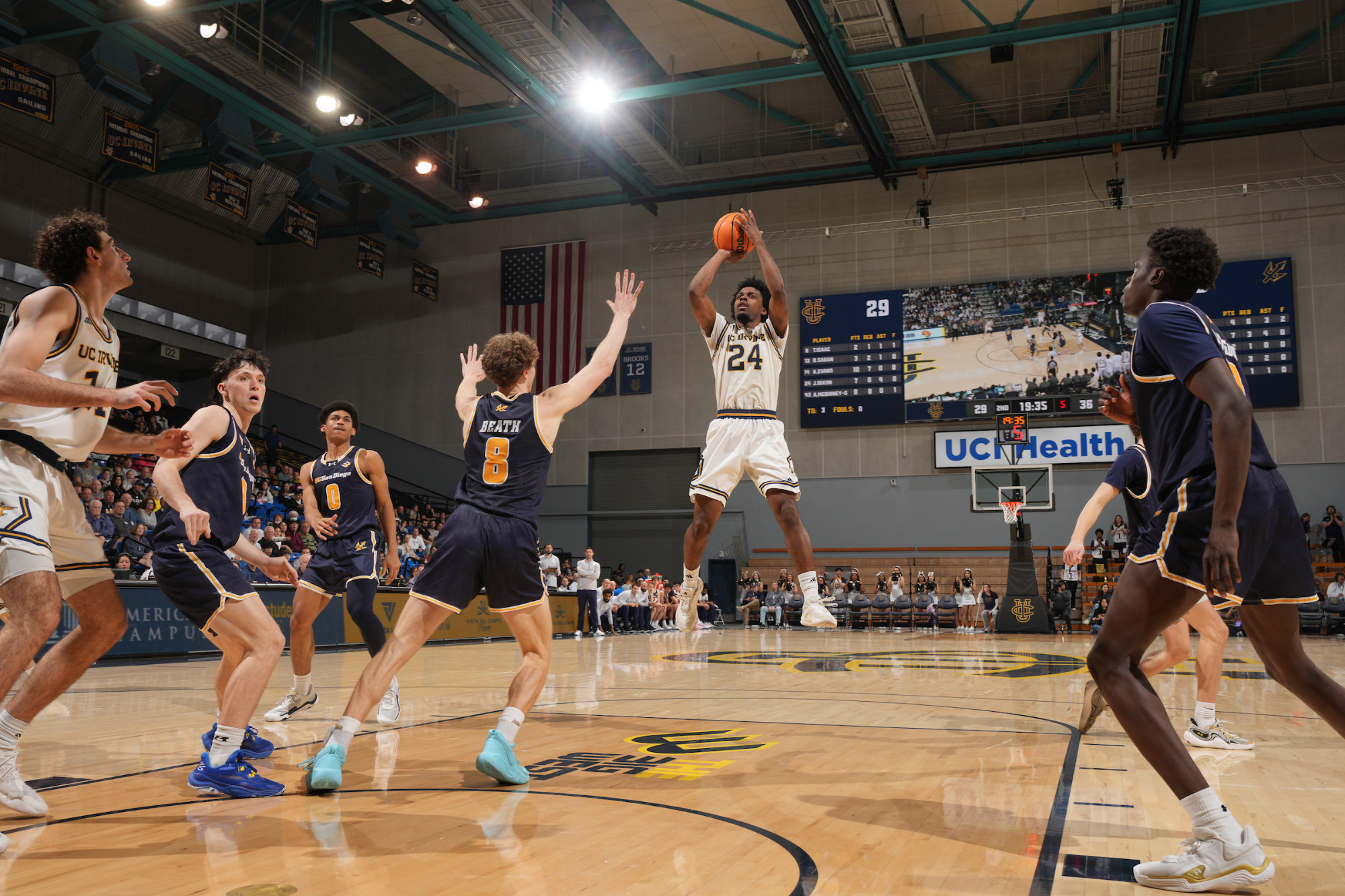 Jurian-Dixon-MBB-25-26