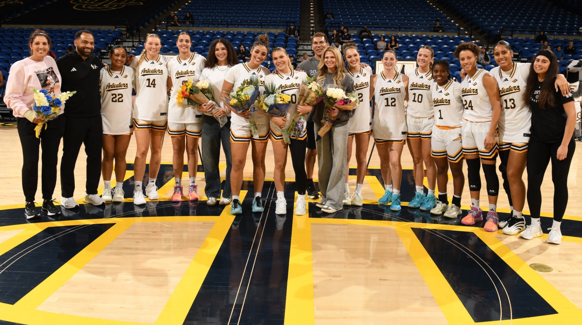 wbb-2026-senior-night