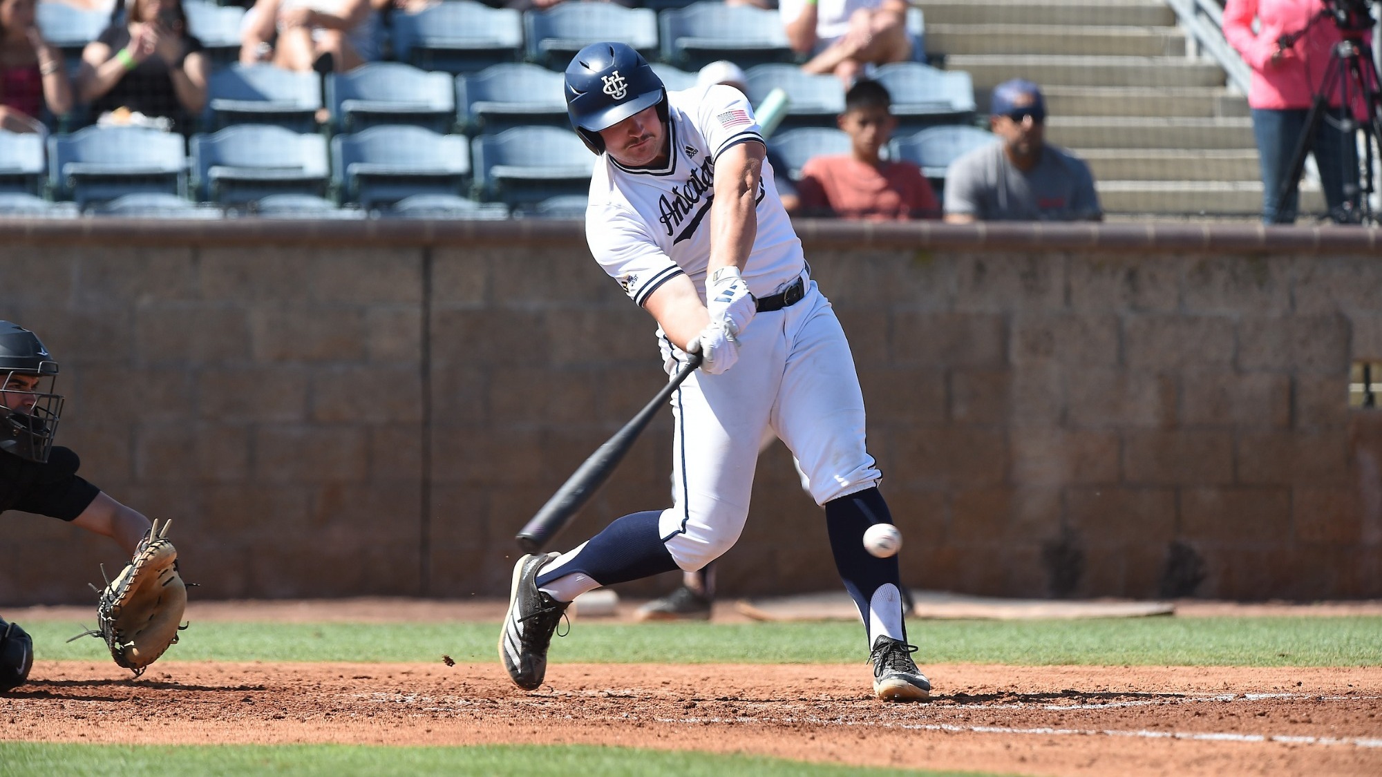 landon-gaz-uci-bsb-2026-oregonstate-hawaii