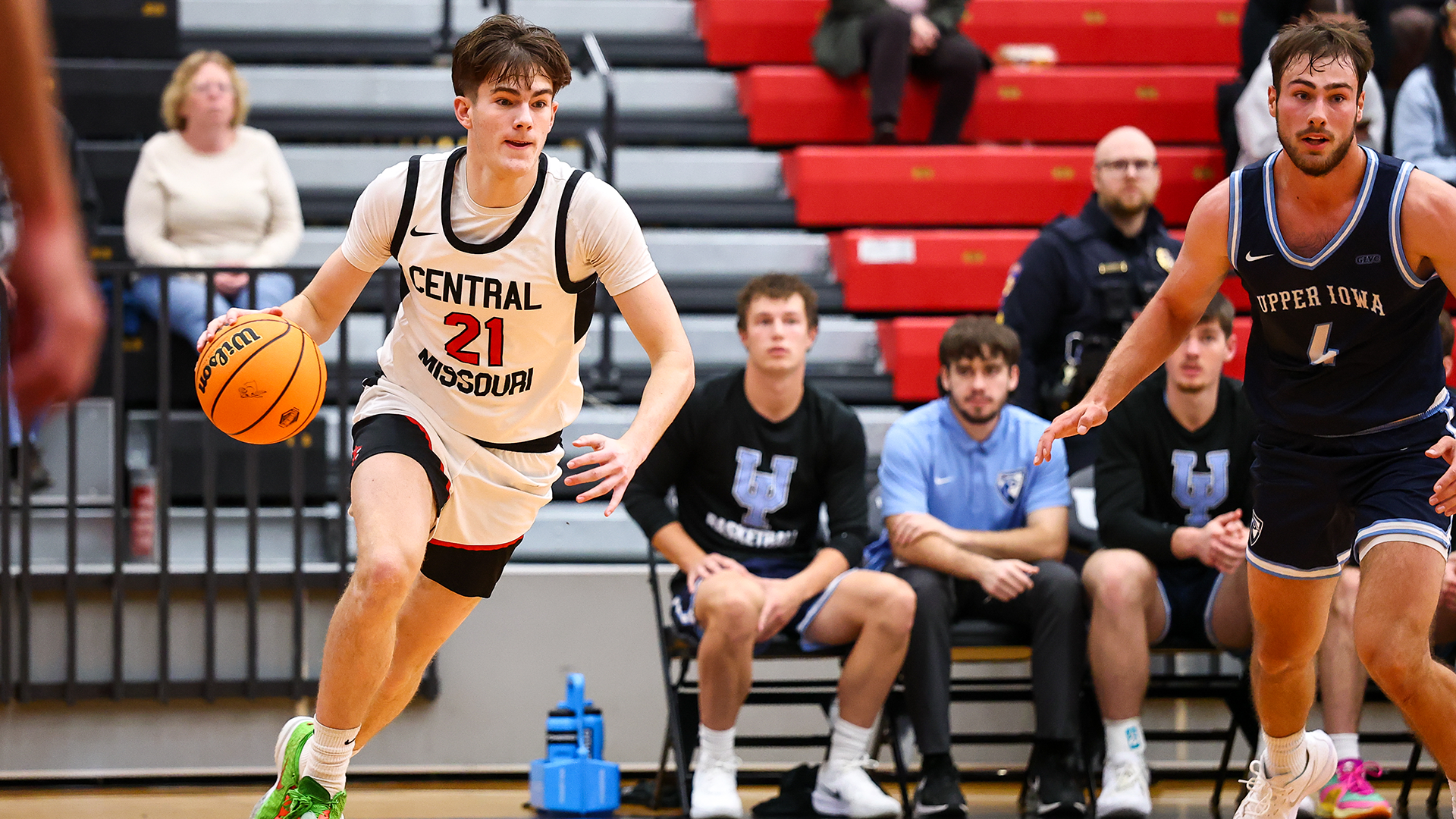 Noah Martin baseline drive vs Upper Iowa