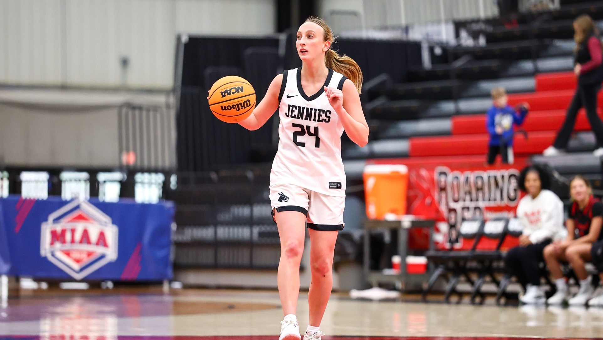 Neely Schaaf (24) vs. William Jewell