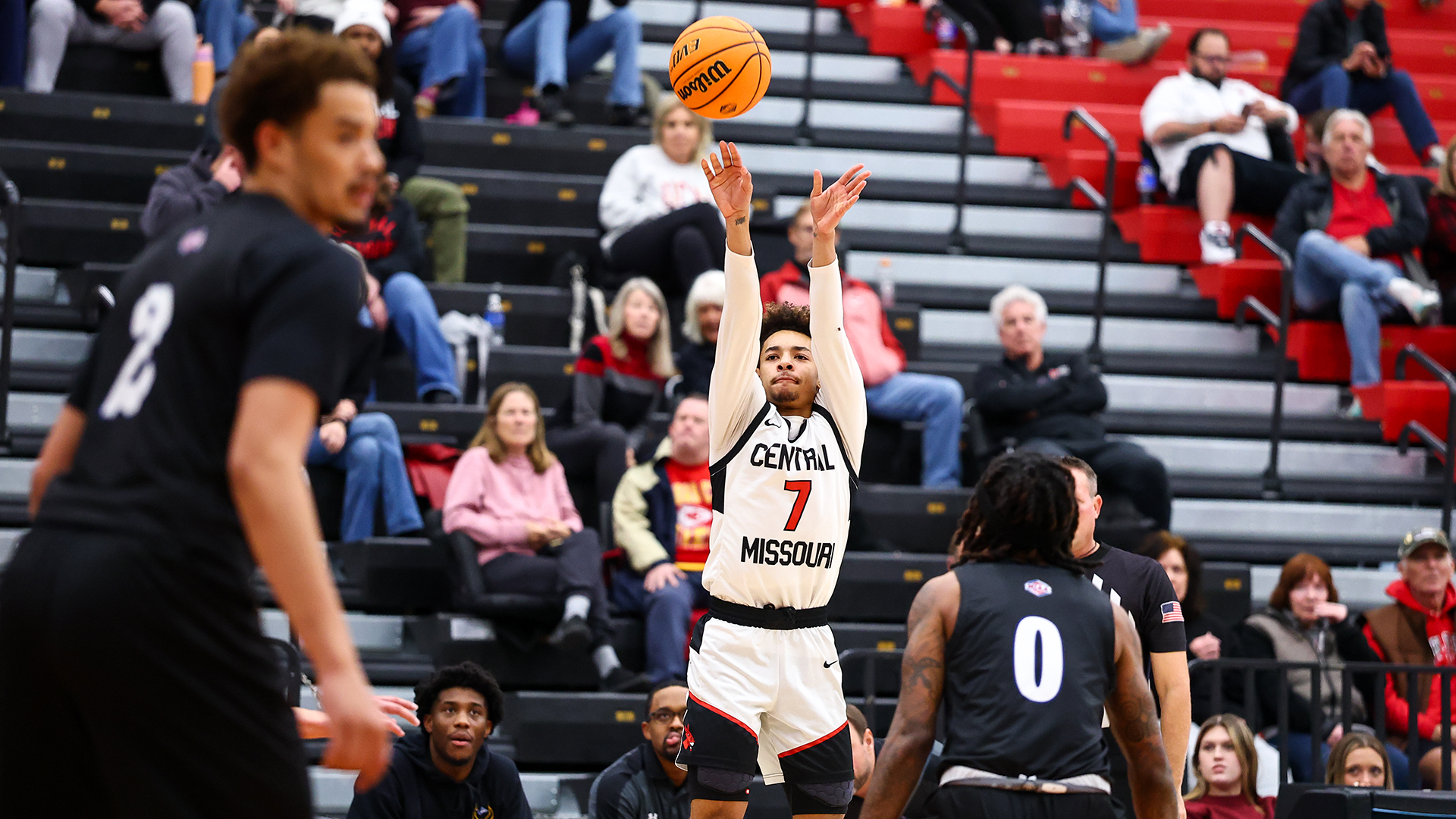 Lazerek Houston shot attempt vs UNK