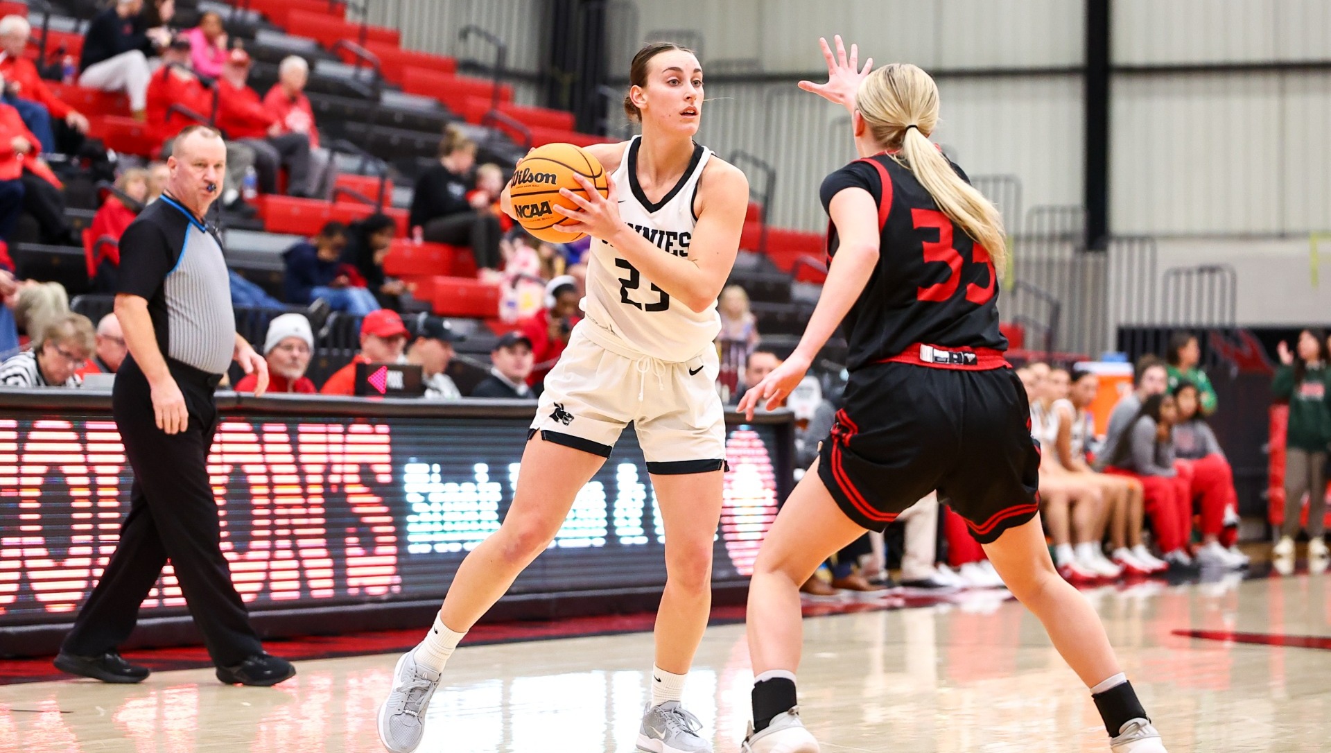 Reese Schaaf (23) vs. William Jewell