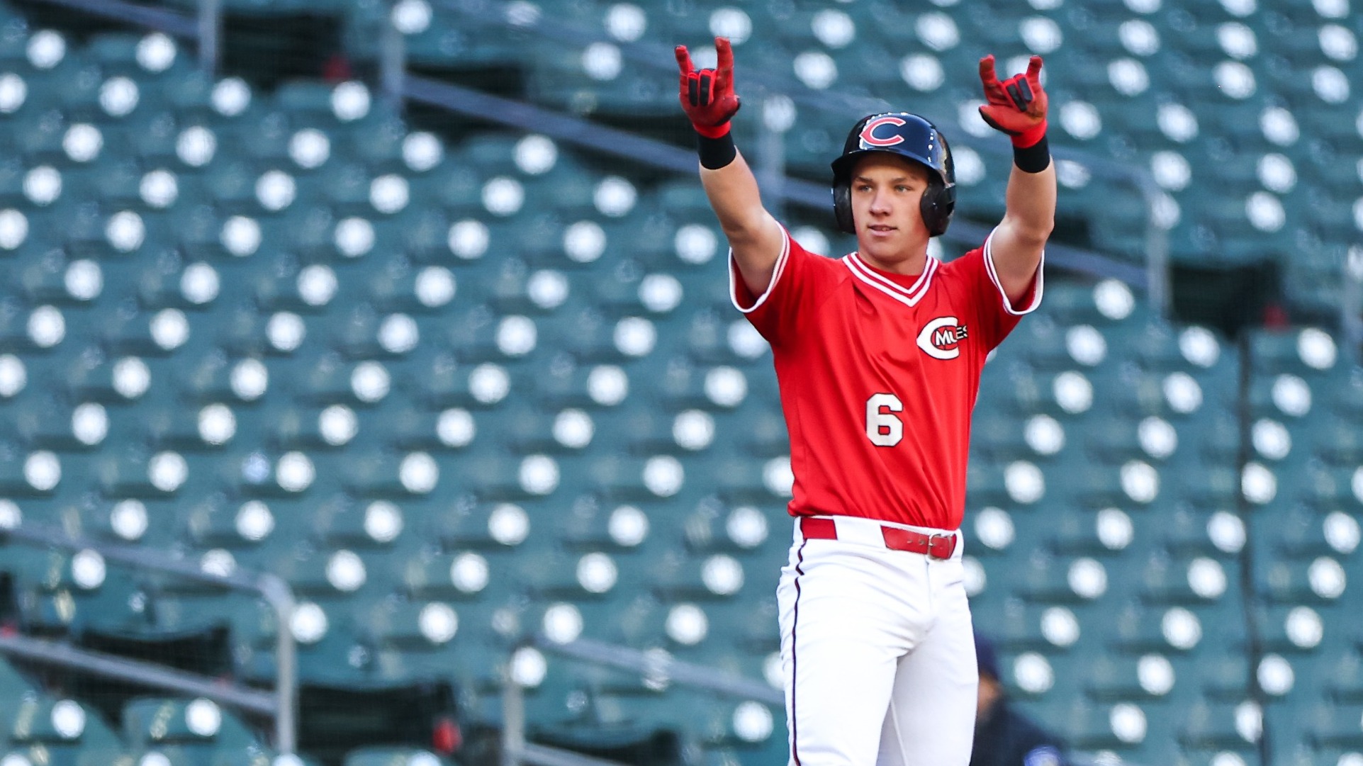 Evan Vienhage vs. Ashland in Houston Winter Invitational