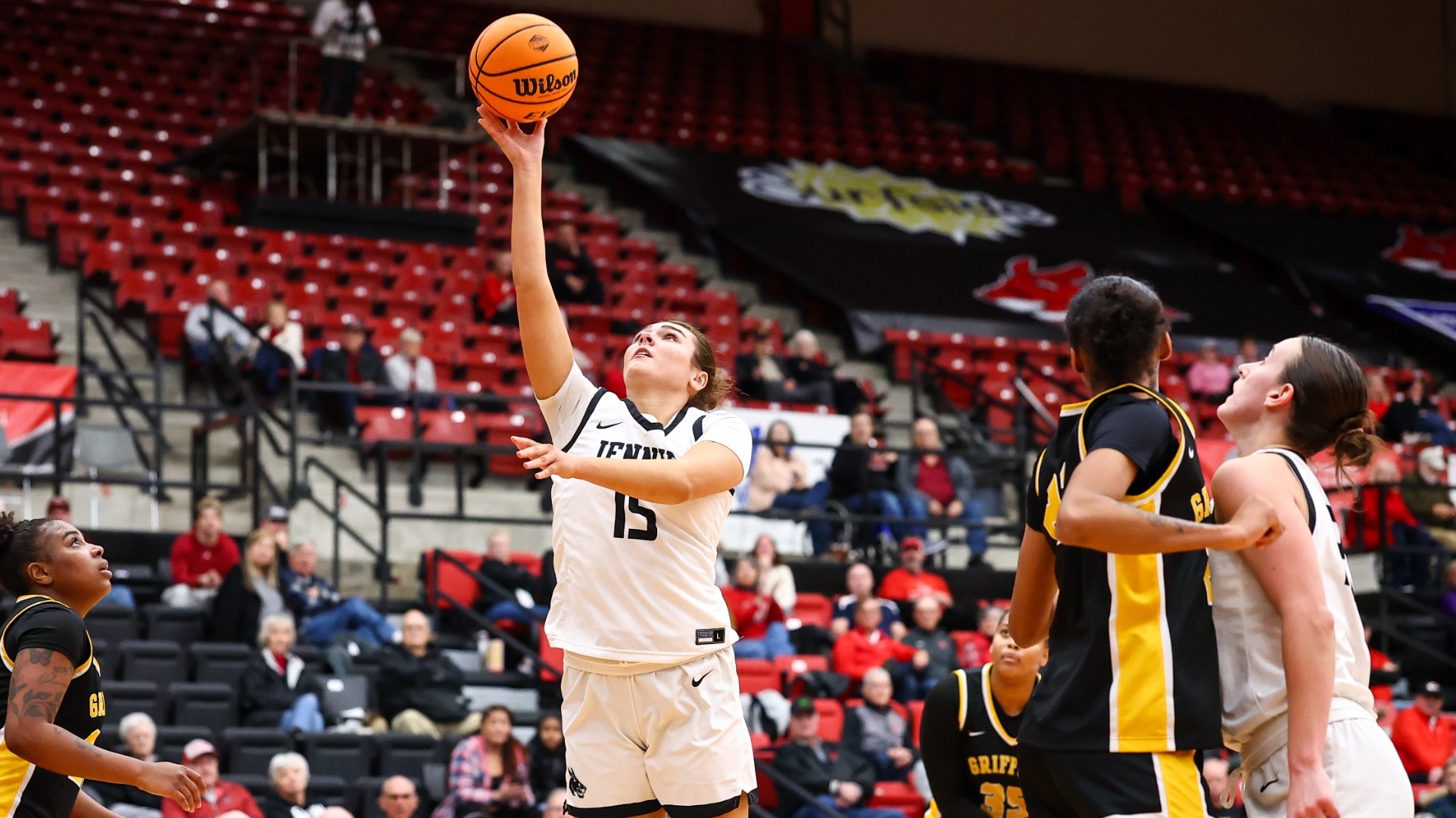 Rylee Vierthaler (15) vs. MoWest