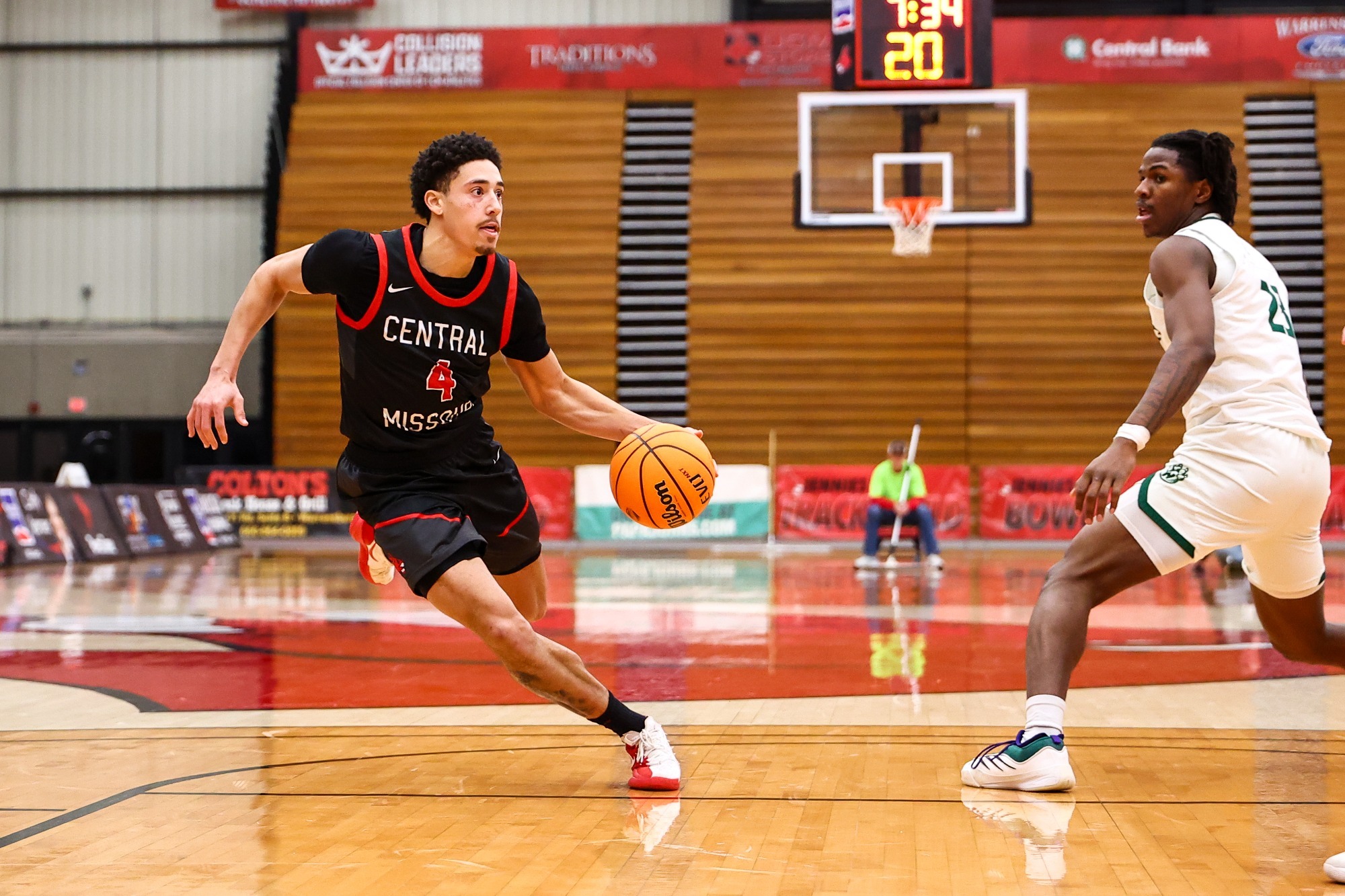 Kyran Tilley dribble drive vs Northwest 