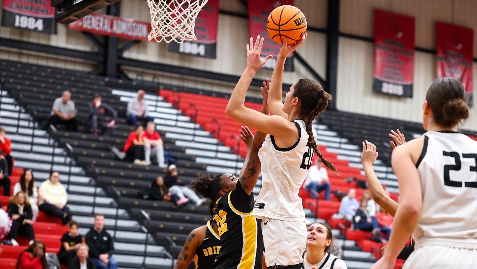 Taylor Weishaar (20) vs. MoWest