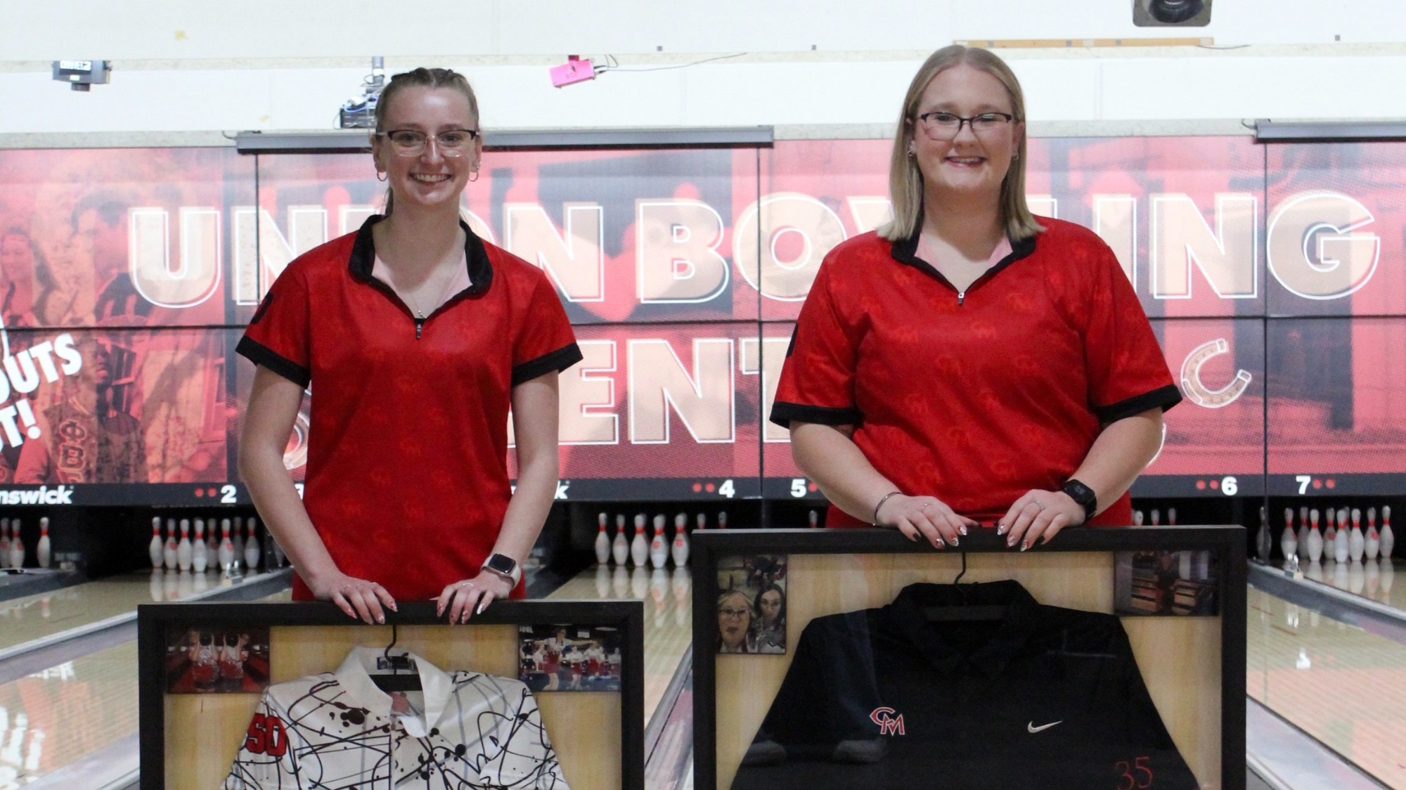 2026 Jennies Bowling Seniors Emma Hawley and Cynthia Phillips