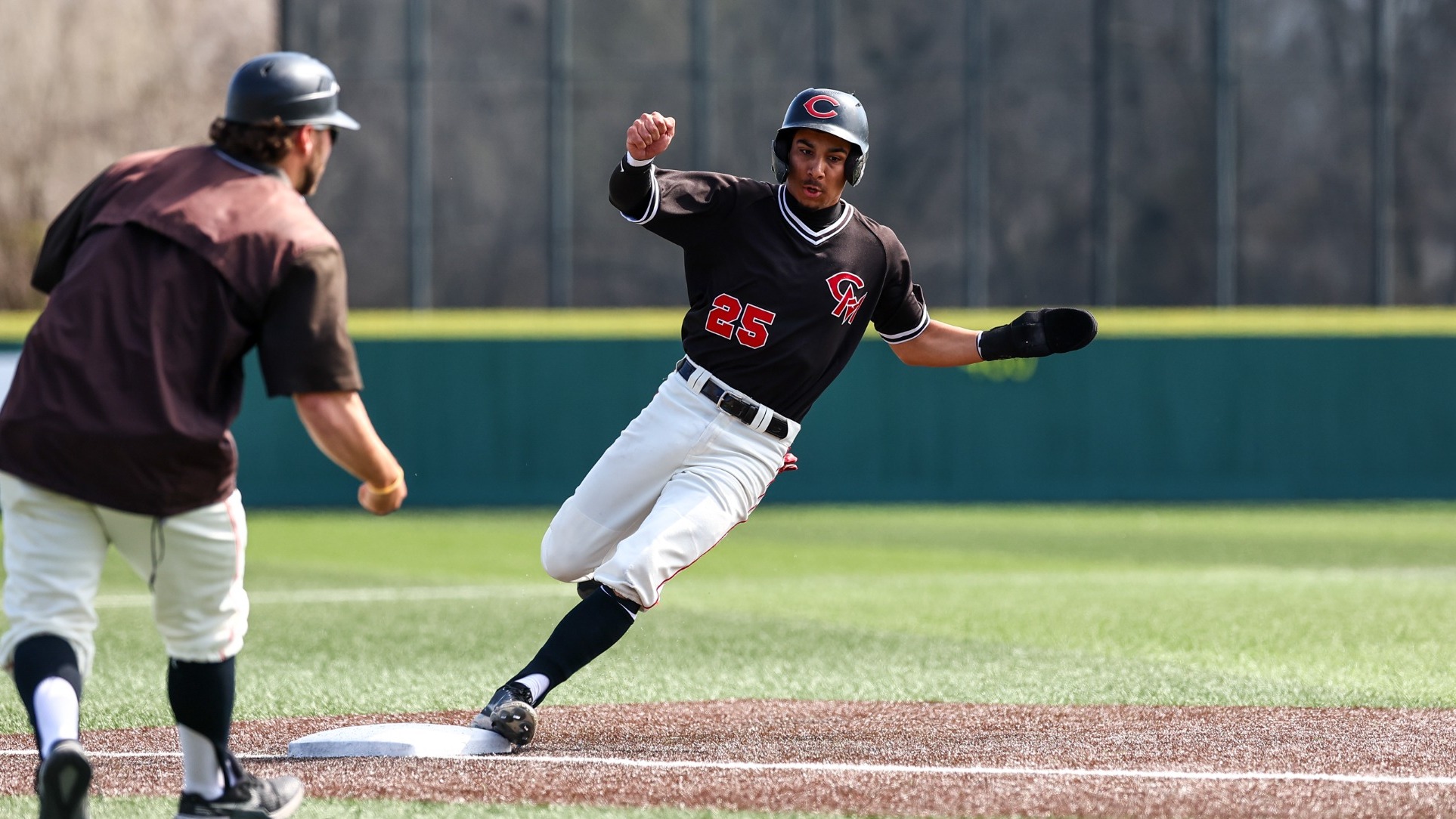 Chase Wilcox (25) vs. Washburn