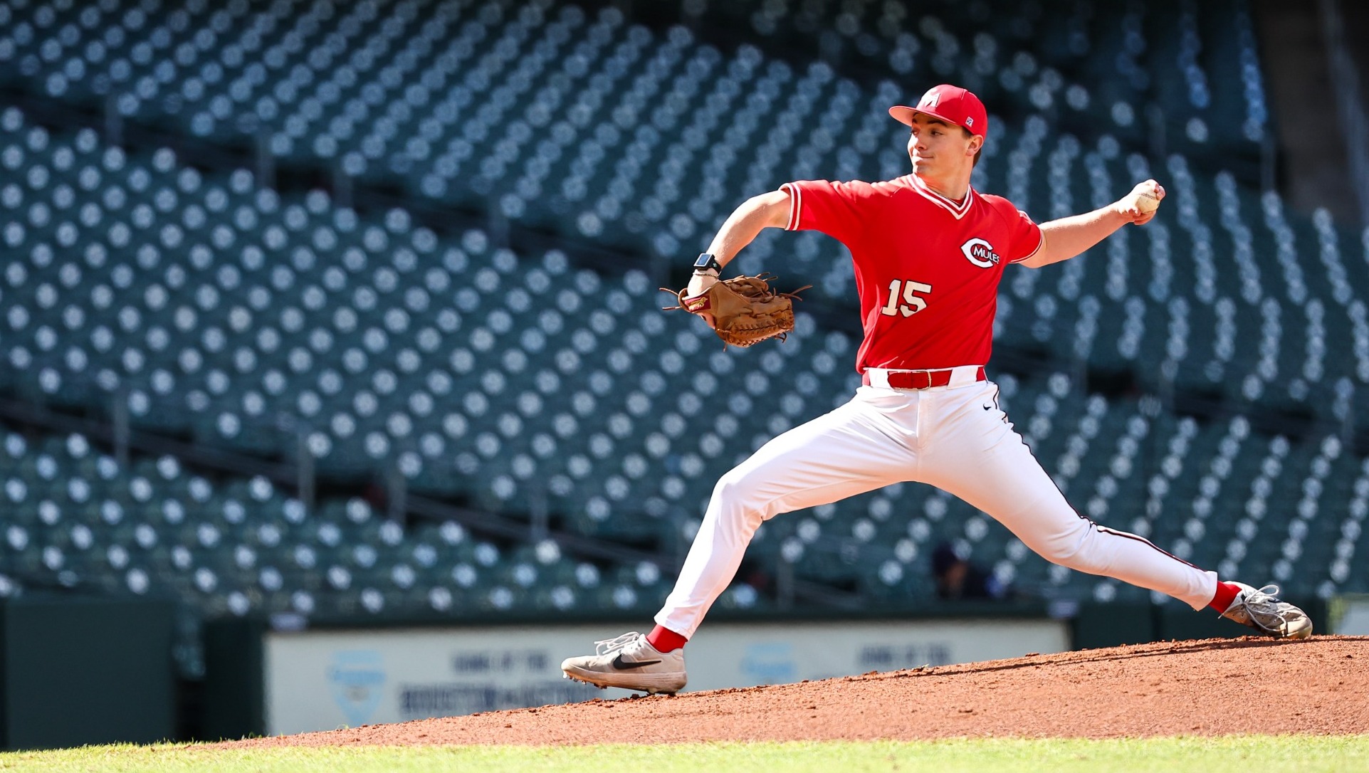 Sawyer Allen (15) vs. Ashland at the 2026 Houston Winter Invitational