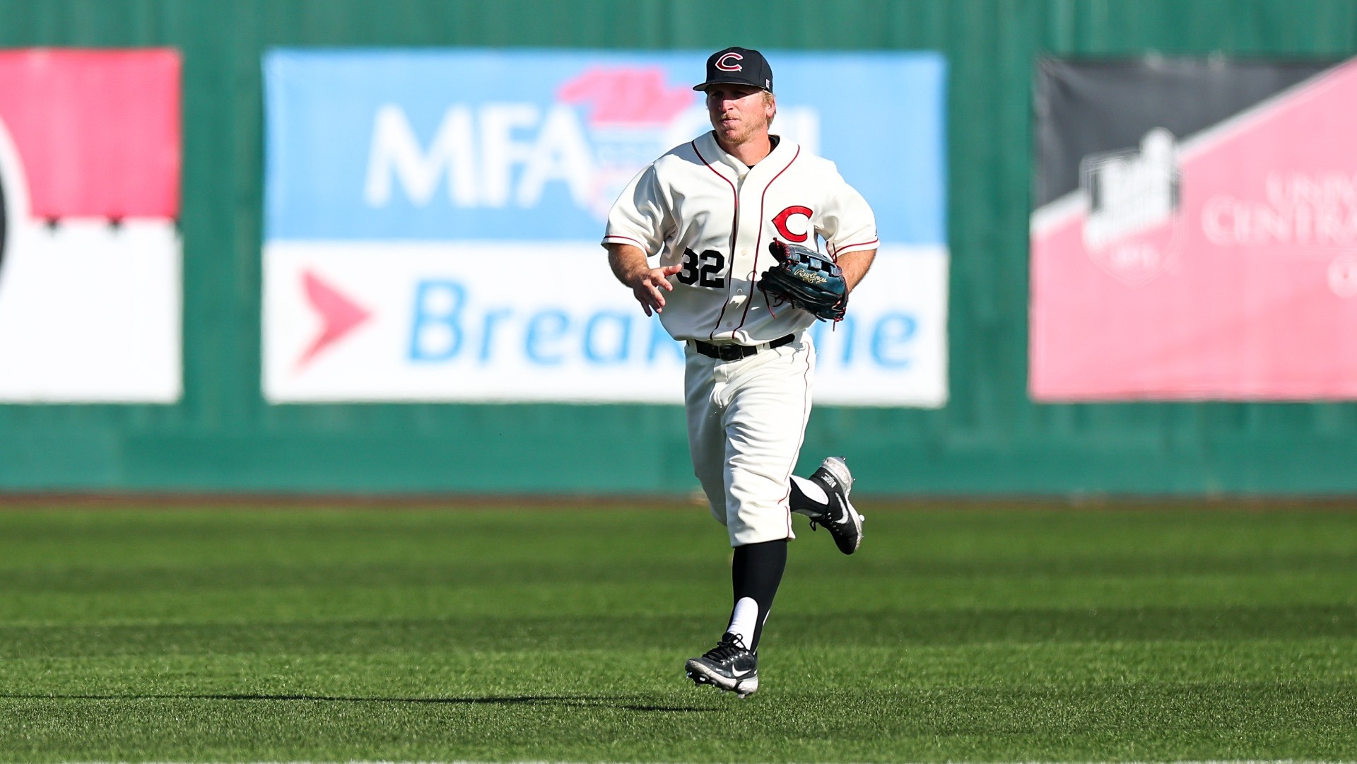 Kaiden Ashton (32) vs. Northwest Missouri State