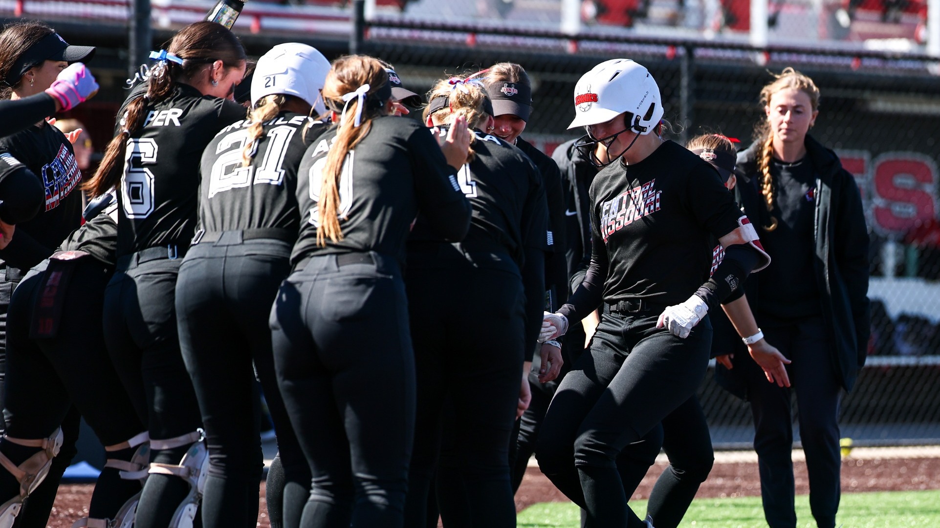Jennies Softball celebration vs. Rogers State