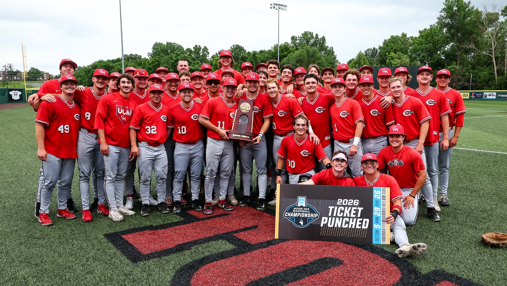 Mules Baseball Central Regional Championship Team Photo on May 22, 2026 in Warrensburg, Missouri