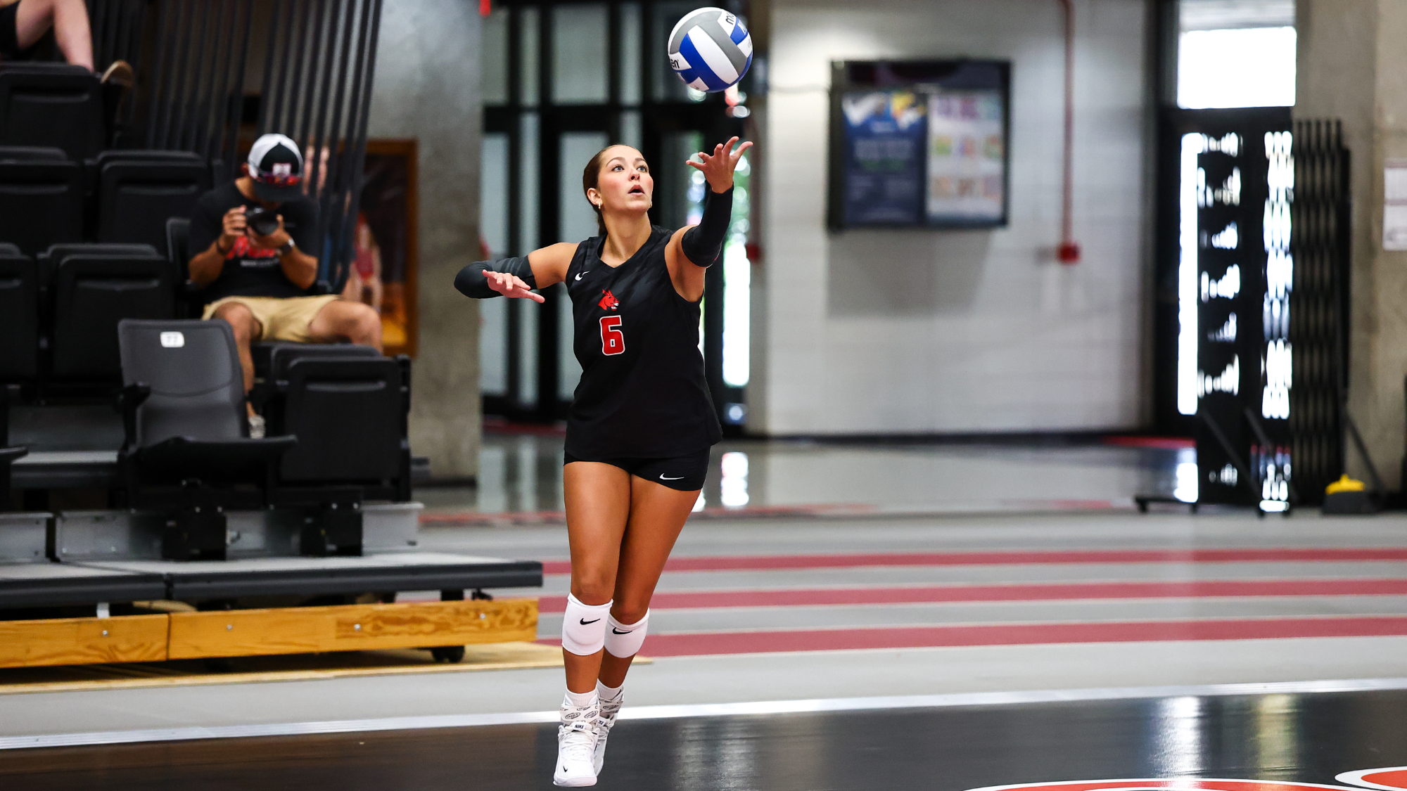 Shelbi Wilson serve vs Park