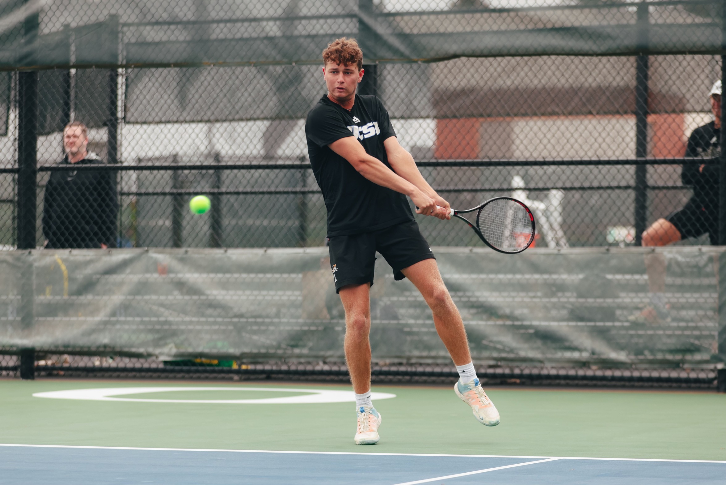 Masjuan, Brunkow, and Liu Grab Wins Against No. 64 Oregon University