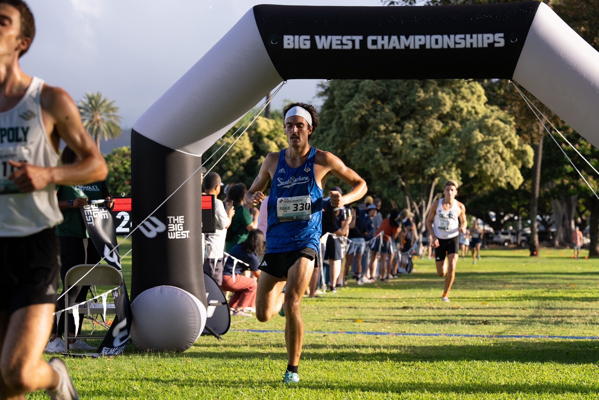Zach Parker finishes third at big west championships