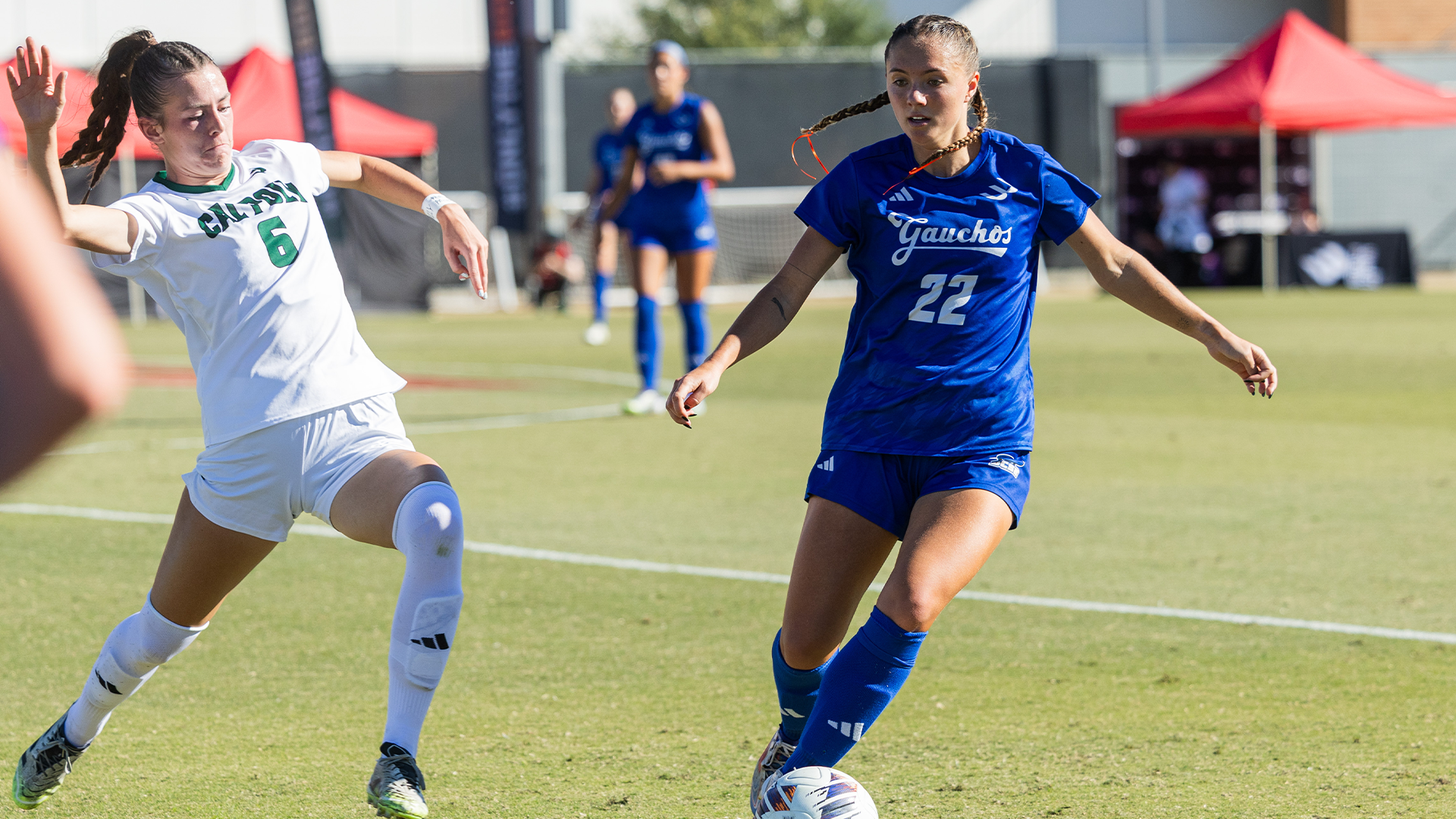 caughey dribbling vs cal poly