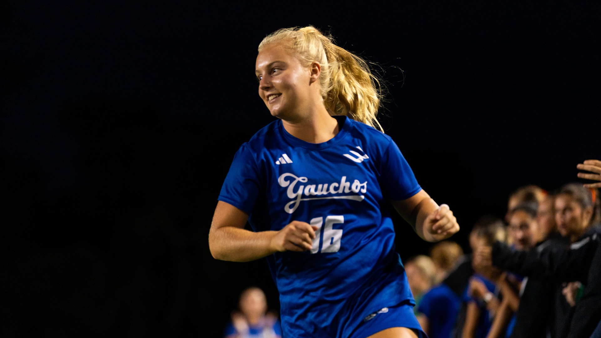 sheffey running out for intros