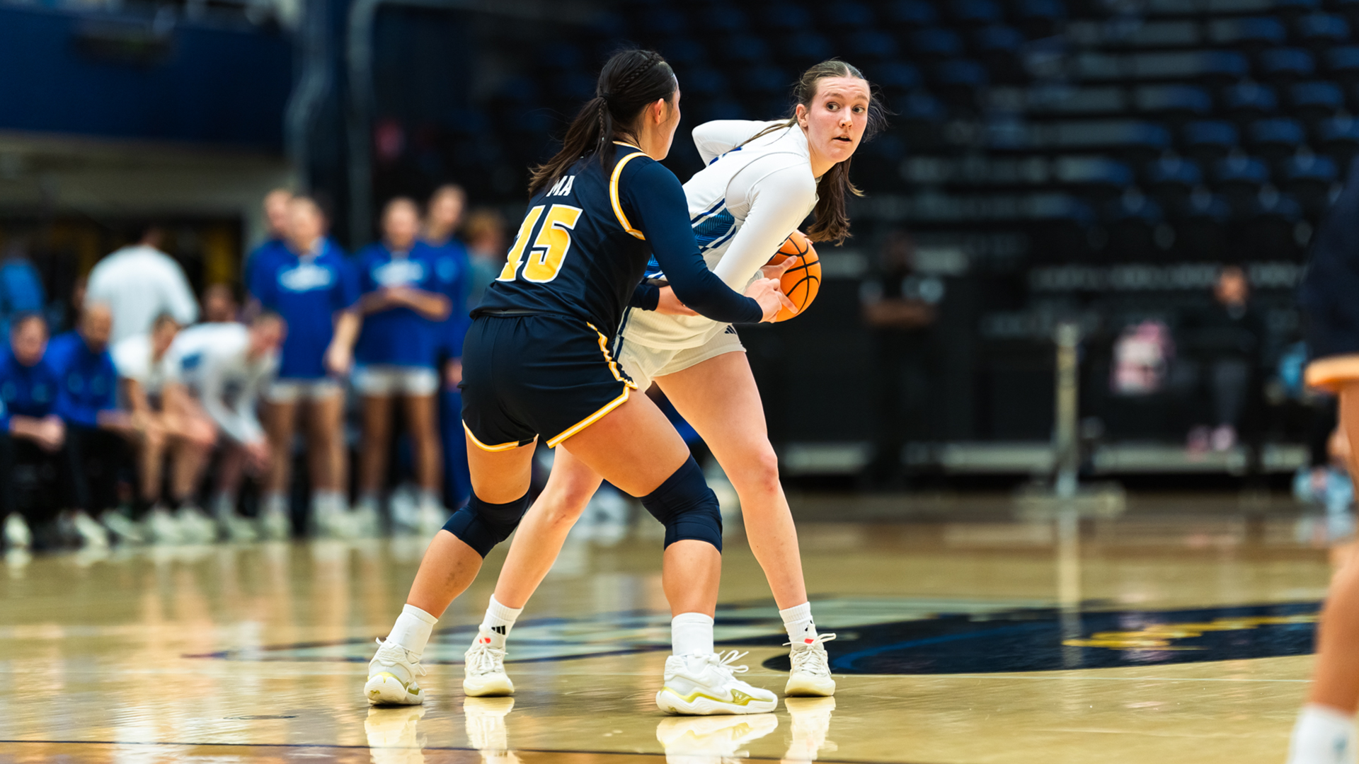 Olivia Bradley vs UCSD