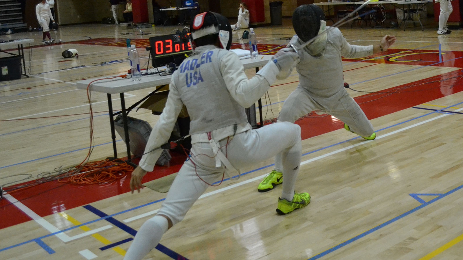 Fencers Begin Season at San Diego Open; Hadler Wins, Tritons Earn Nine TopFour Finishes UC