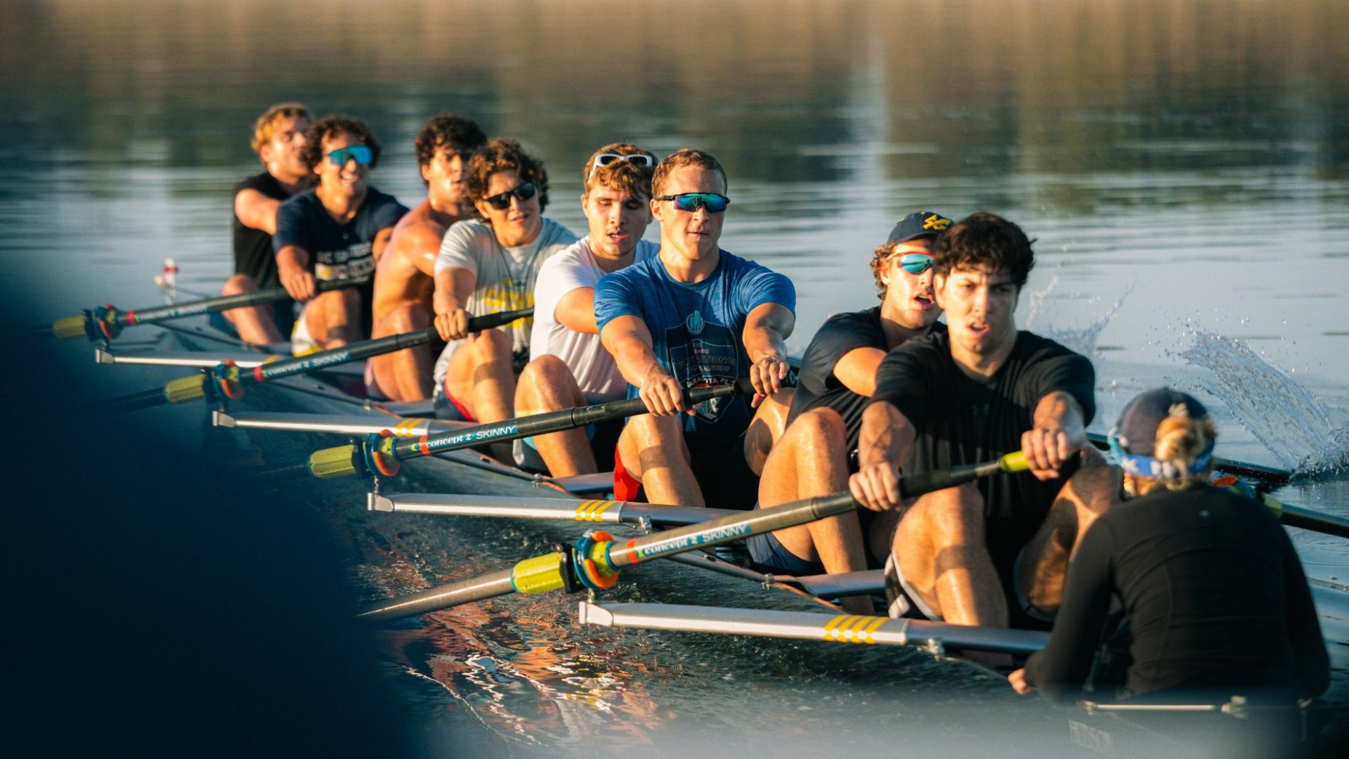 Men's Rowing Practice