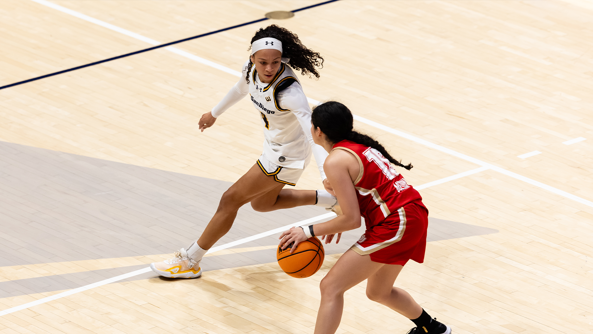 Makayla Rose defense vs Denver