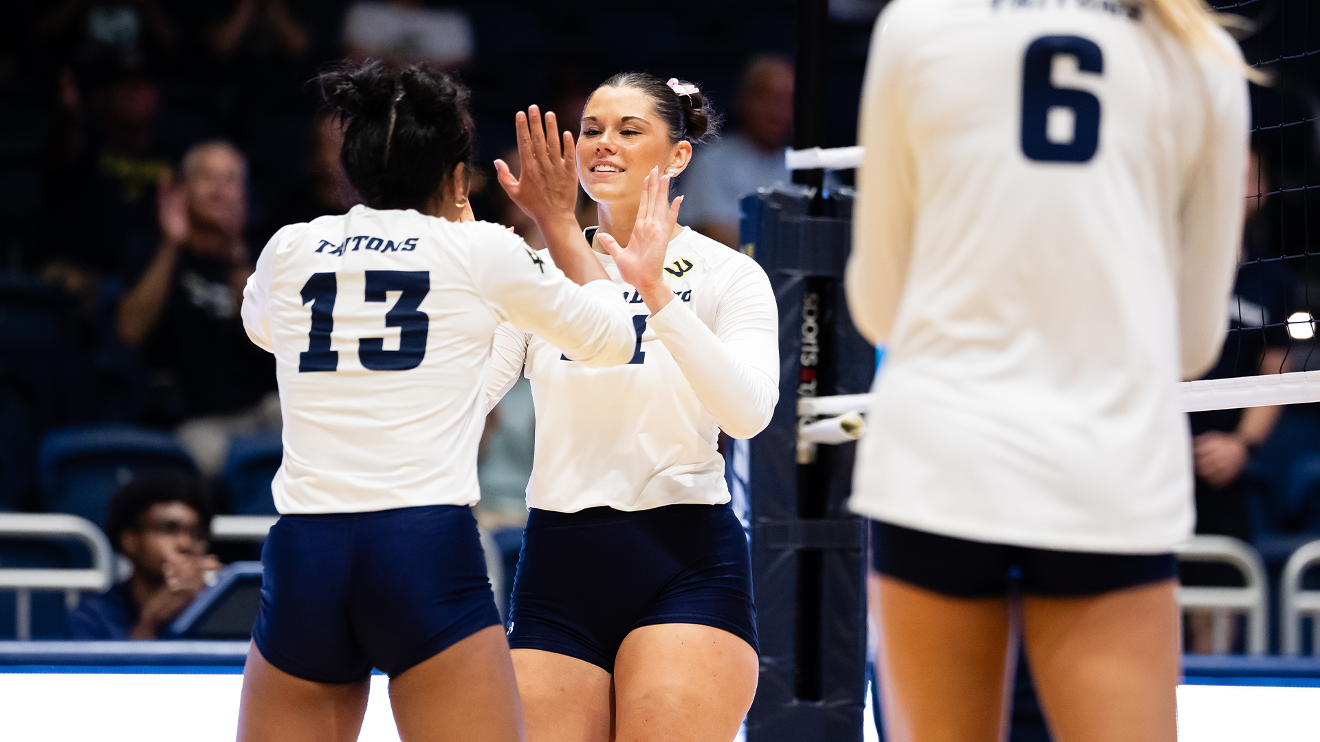 Gia Rivera celebrates with teammates 
