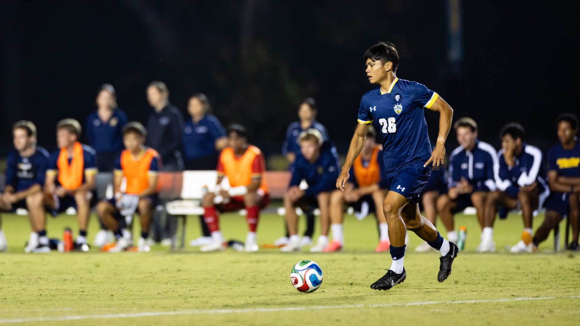 Richard Hoang dribbling