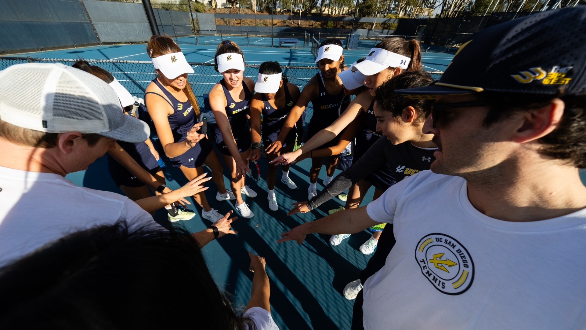 Women's Tennis Huddle