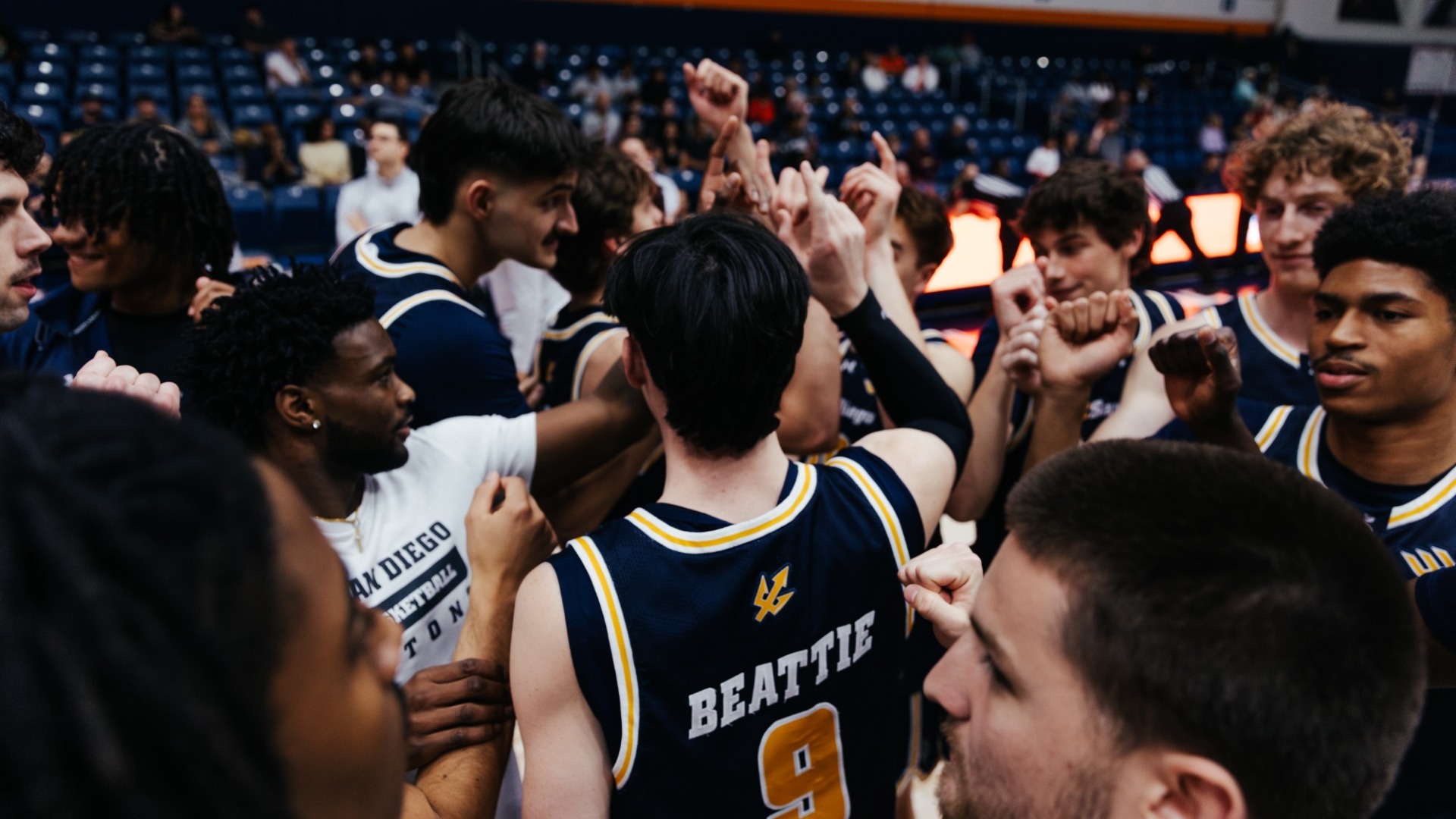 MBB Team Huddle 2025-26