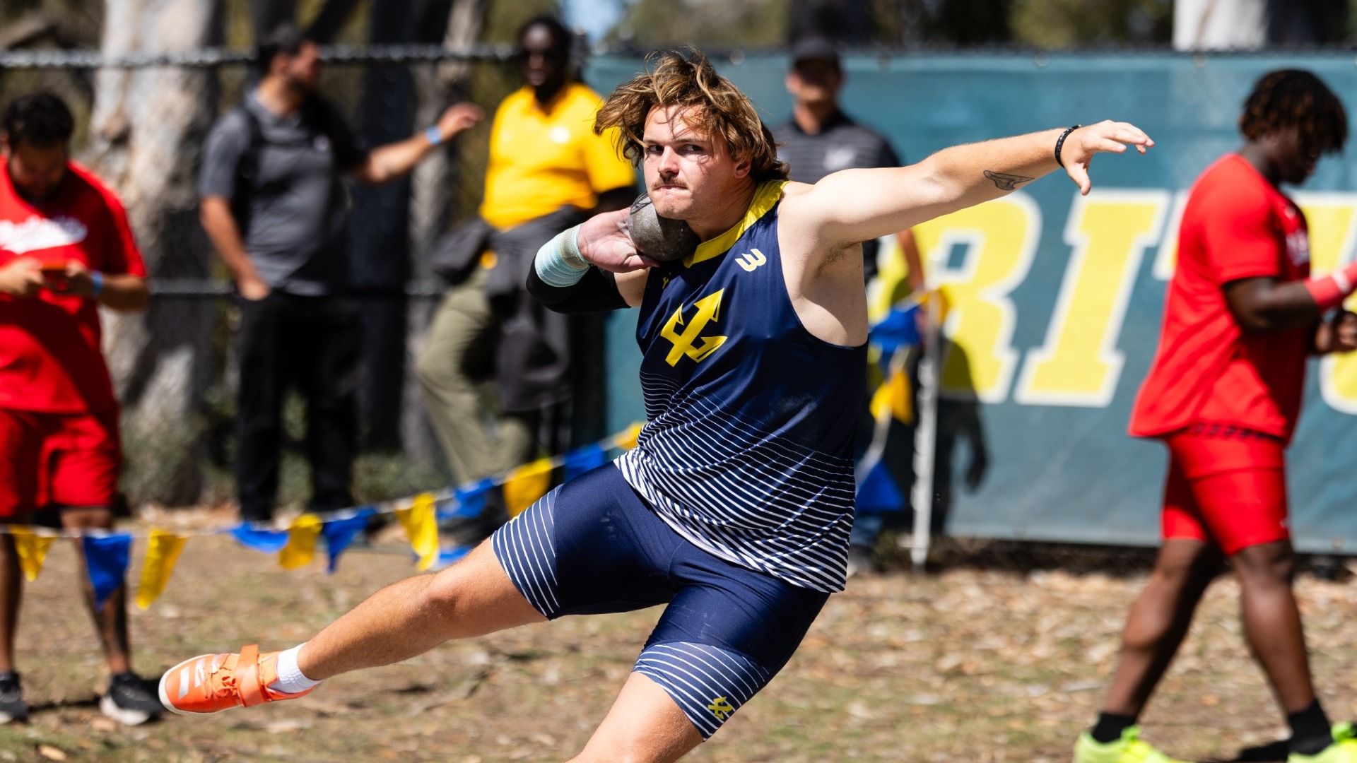 04 April 2026: UC San Diego track and field hosts the Triton Invitational at Triton Track & Field Stadium. (Credit: Derrick Tuskan/UC San Diego)