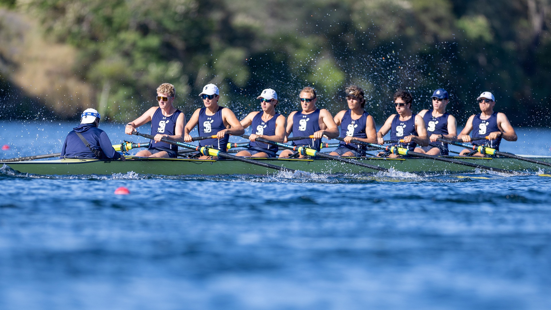 Men's Rowing V8