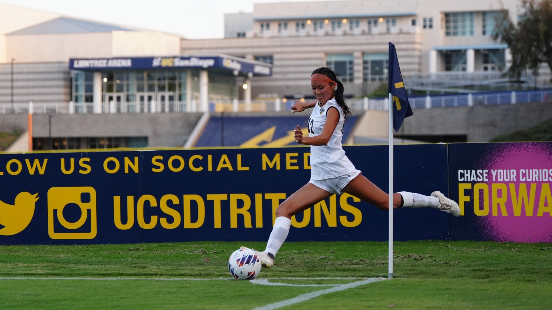 Anya Lin takes a corner kick