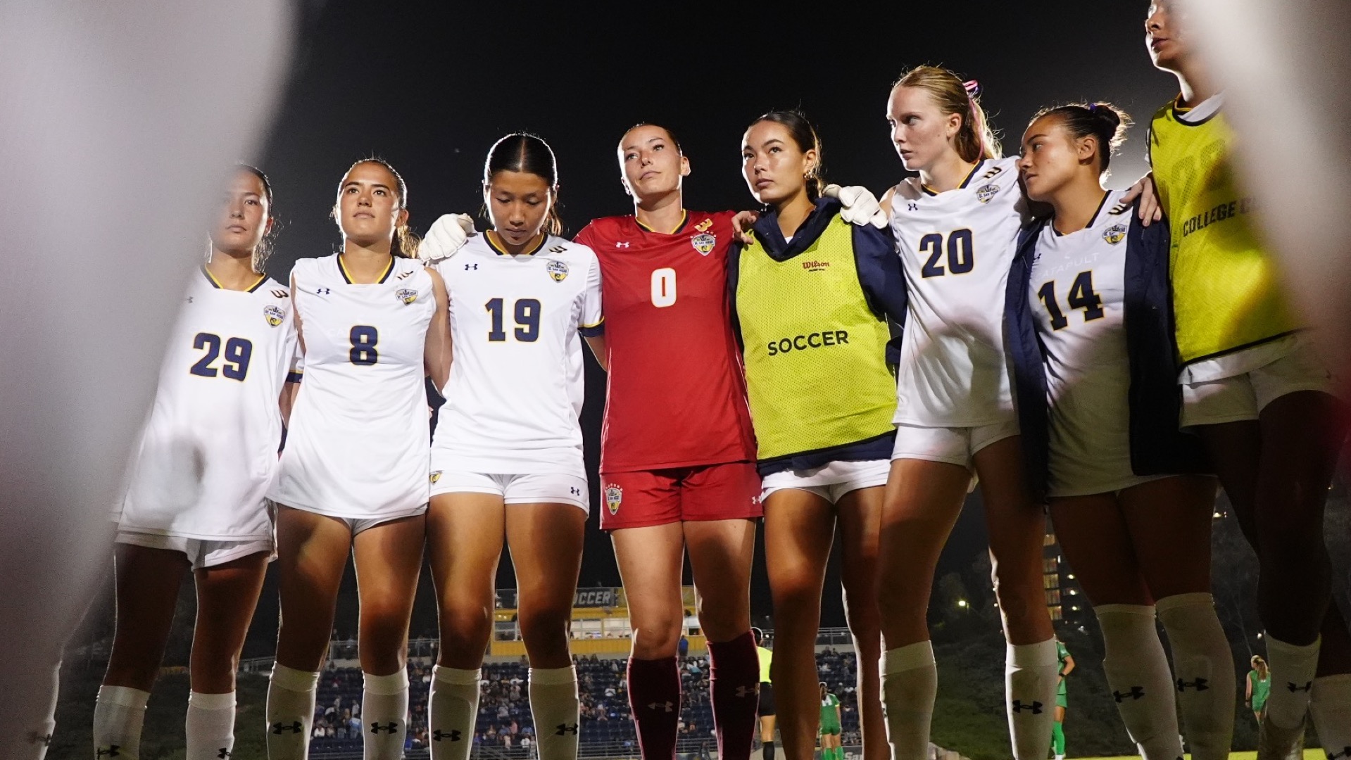 WSOC huddle after Utah Valley match