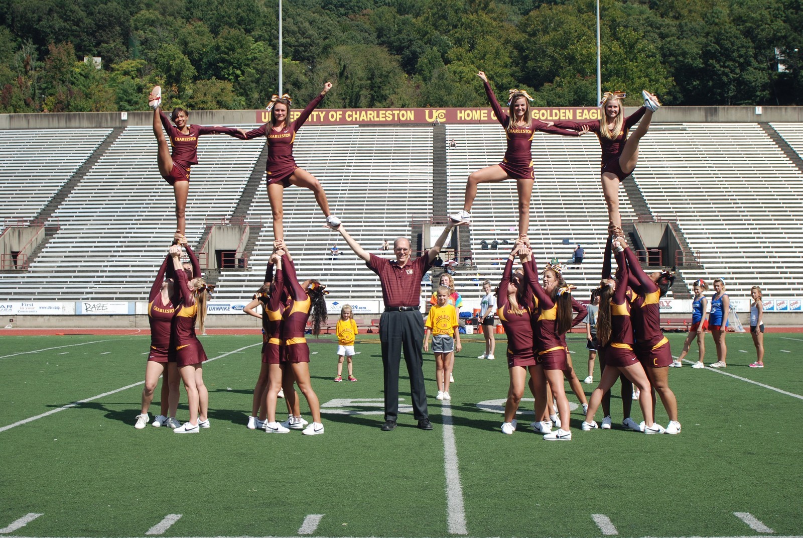 Cheerleading Announces Tryout Information for 2015 University of