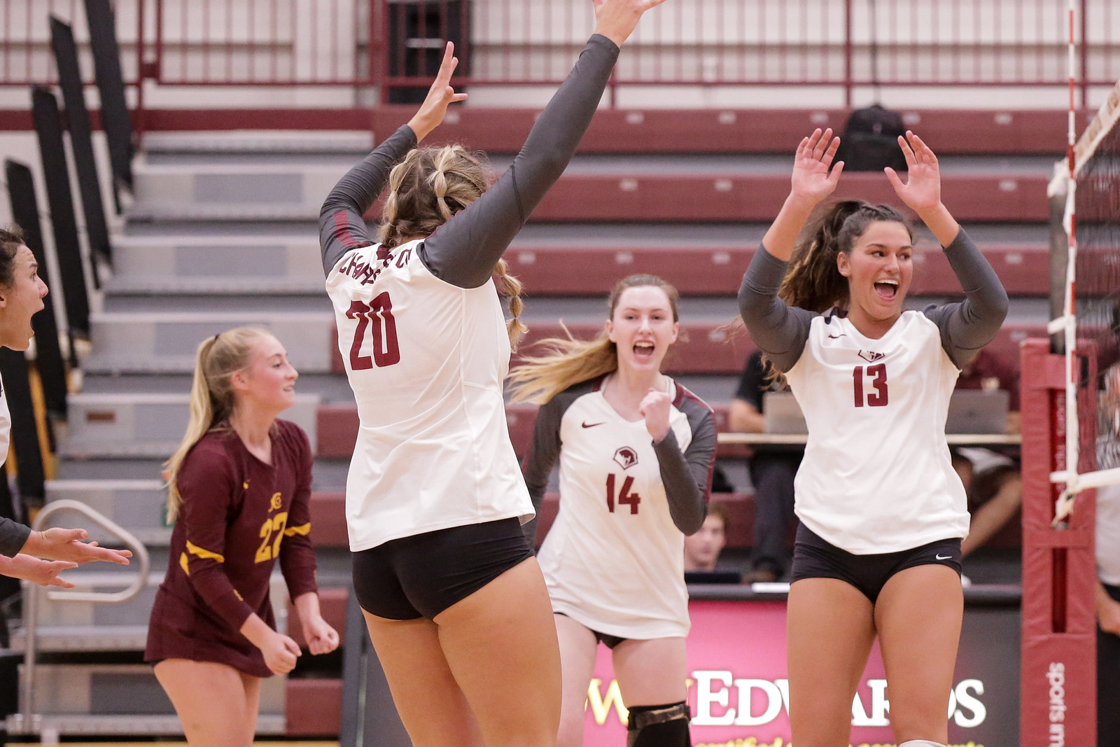 Golden Eagles Women's Volleyball Wins 30 Against Catawba College