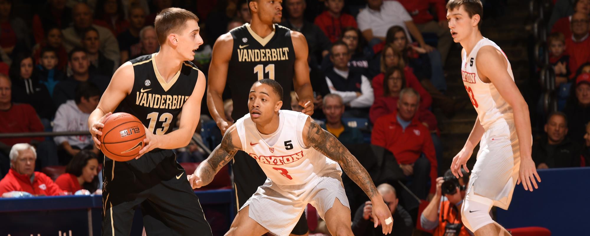 Kyle Davis Men's Basketball University of Dayton Athletics