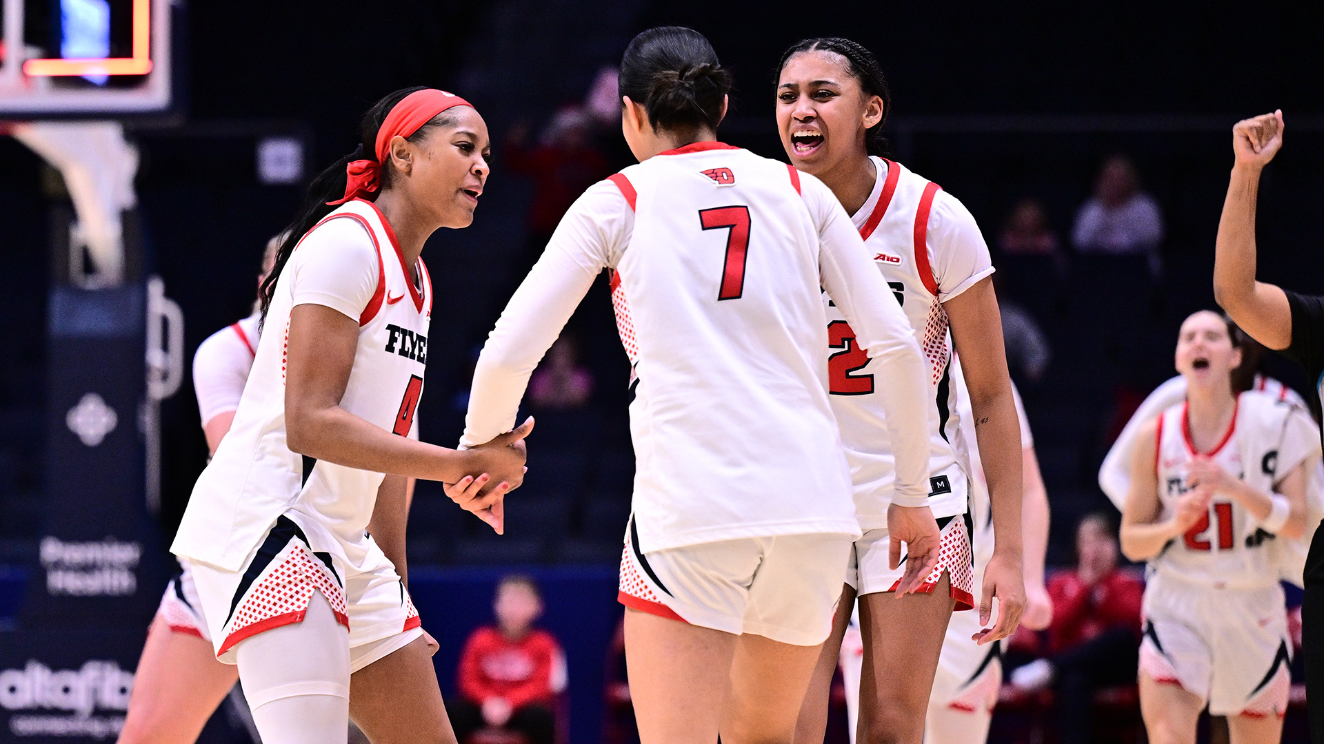 The team celebrating a big play vs Evansville