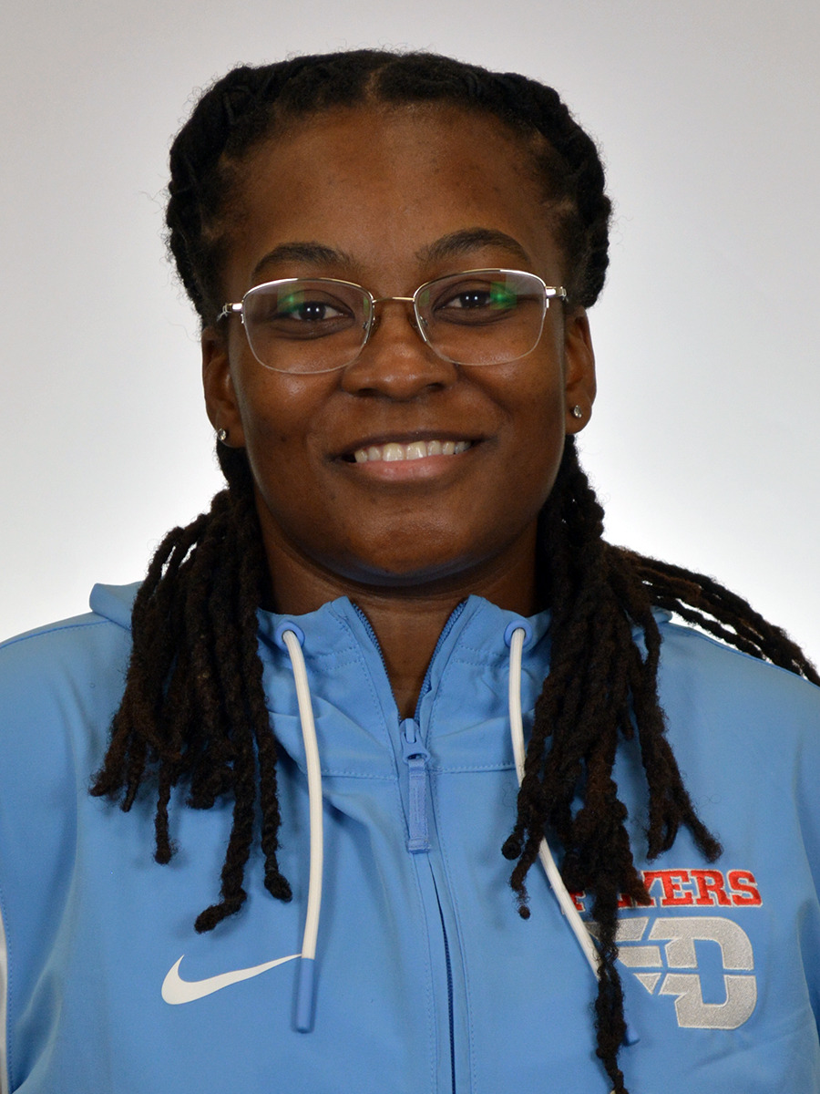 2025-26 wbb head shots - Christina Bacon
