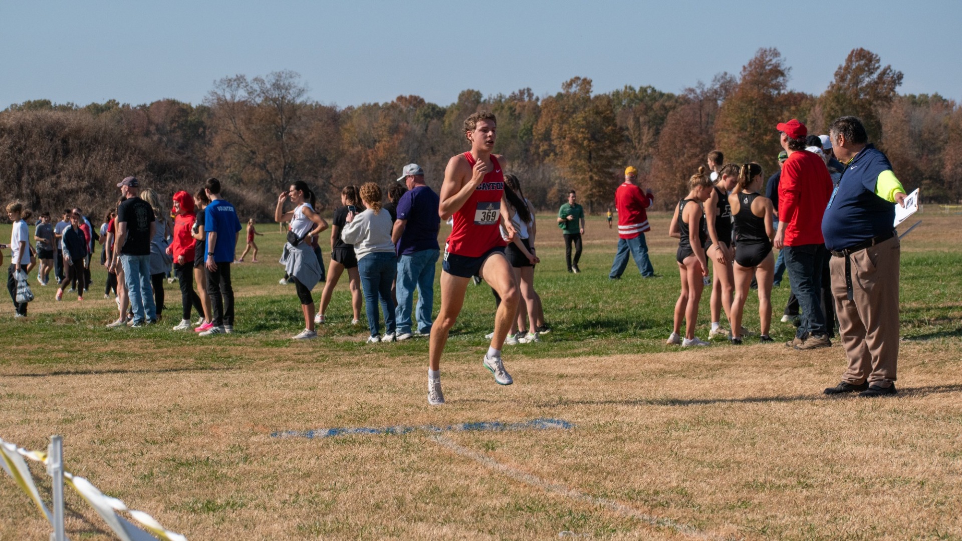 Logan Arnold strides toward the finish line