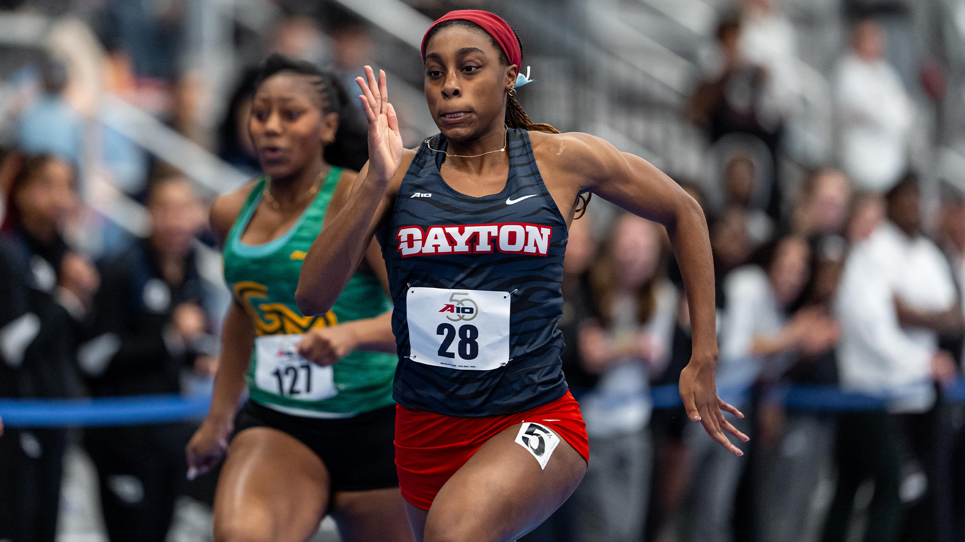 Simone Bessong runs ahead of the competition at the A-10 Indoor championships