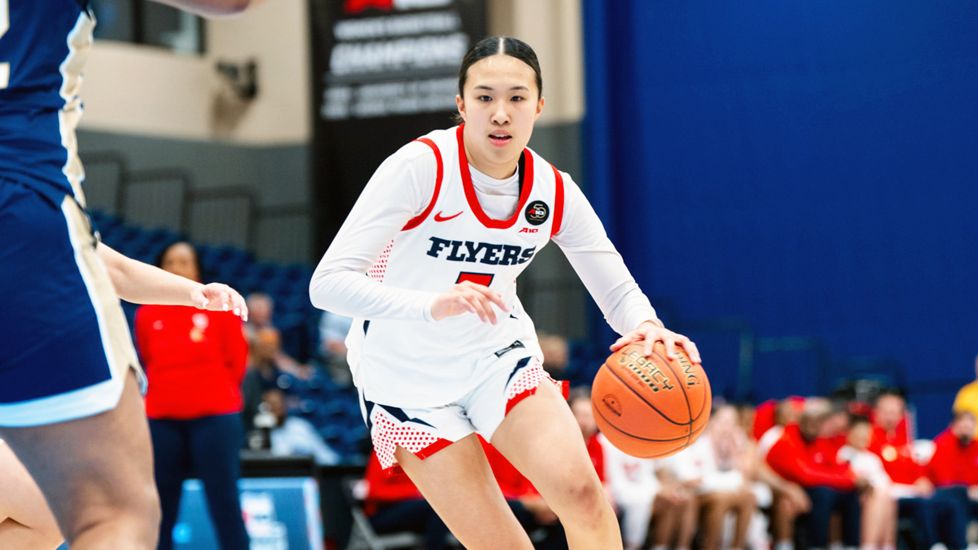 Olivia Leung dribbling past the opponent