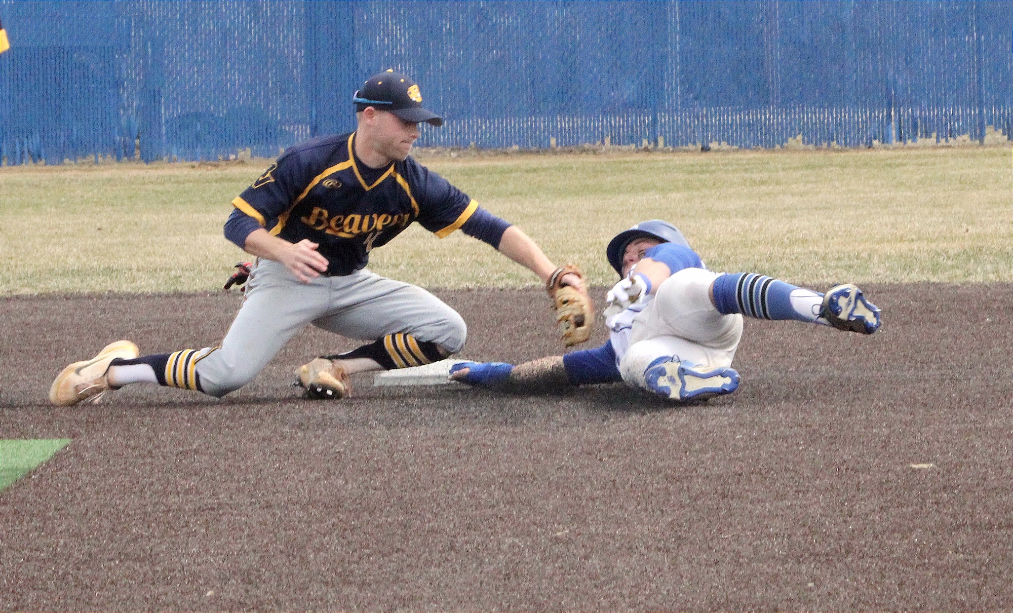 Baseball Lose American Rivers Conference Doubleheader University of