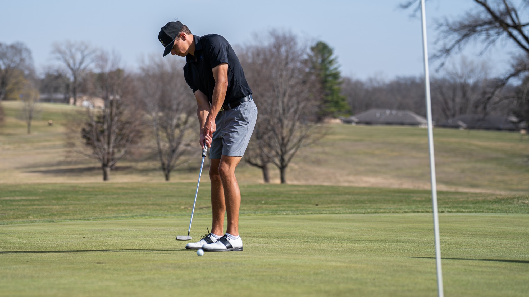 Malak putting during practice in 2025-26